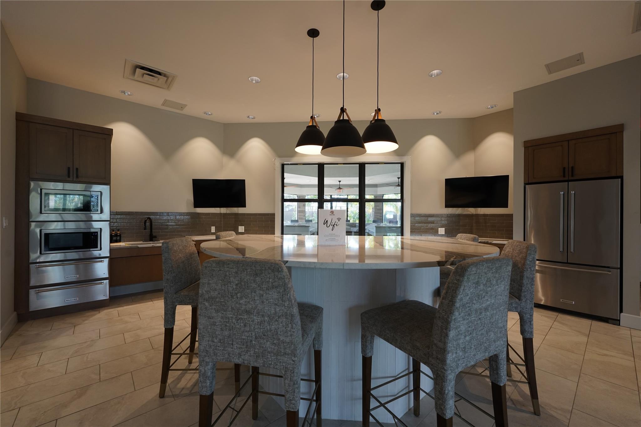 4460 Gramercy Dr Fort Lauderdale, FL 33309