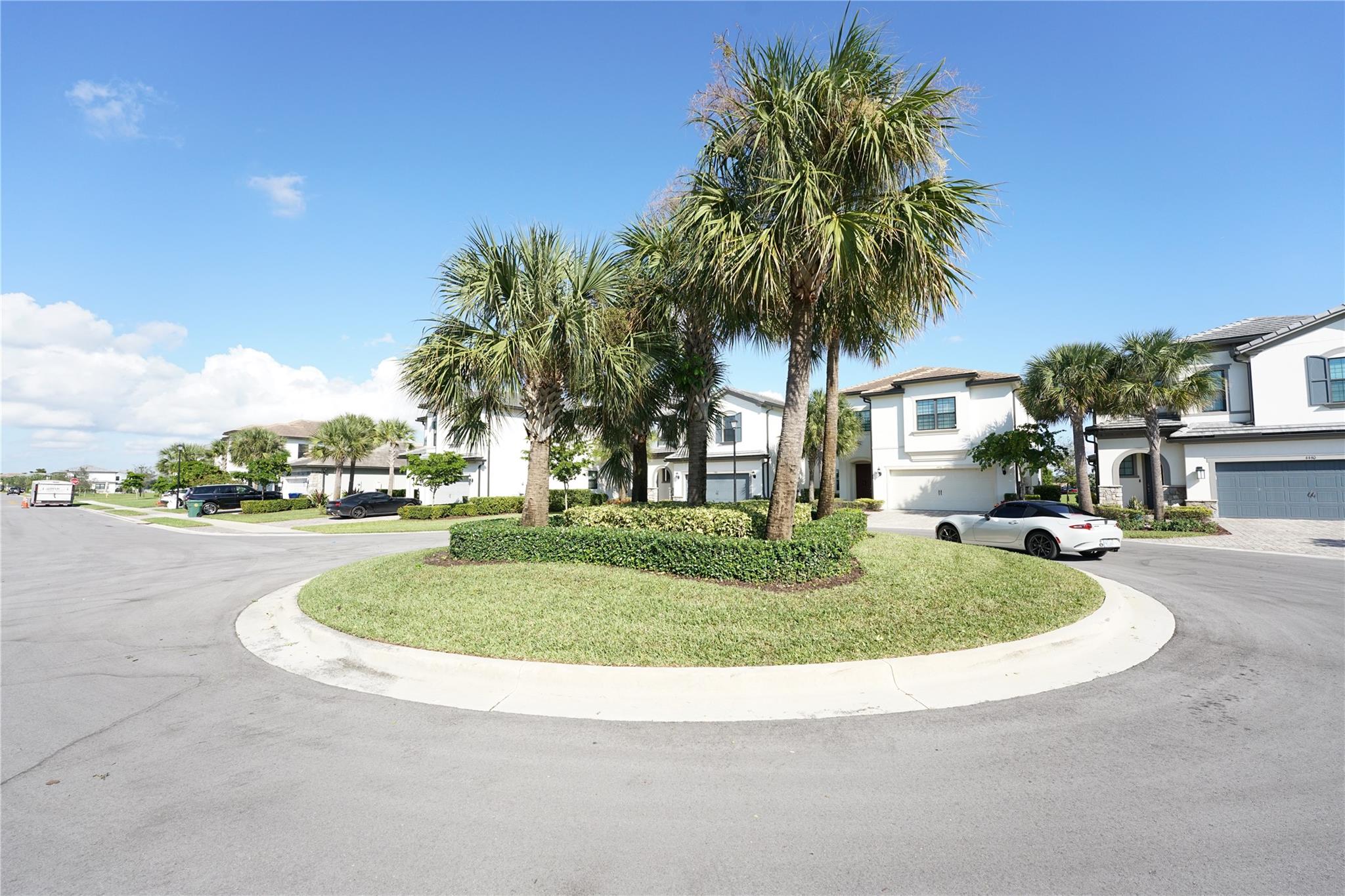 4460 Gramercy Dr Fort Lauderdale, FL 33309