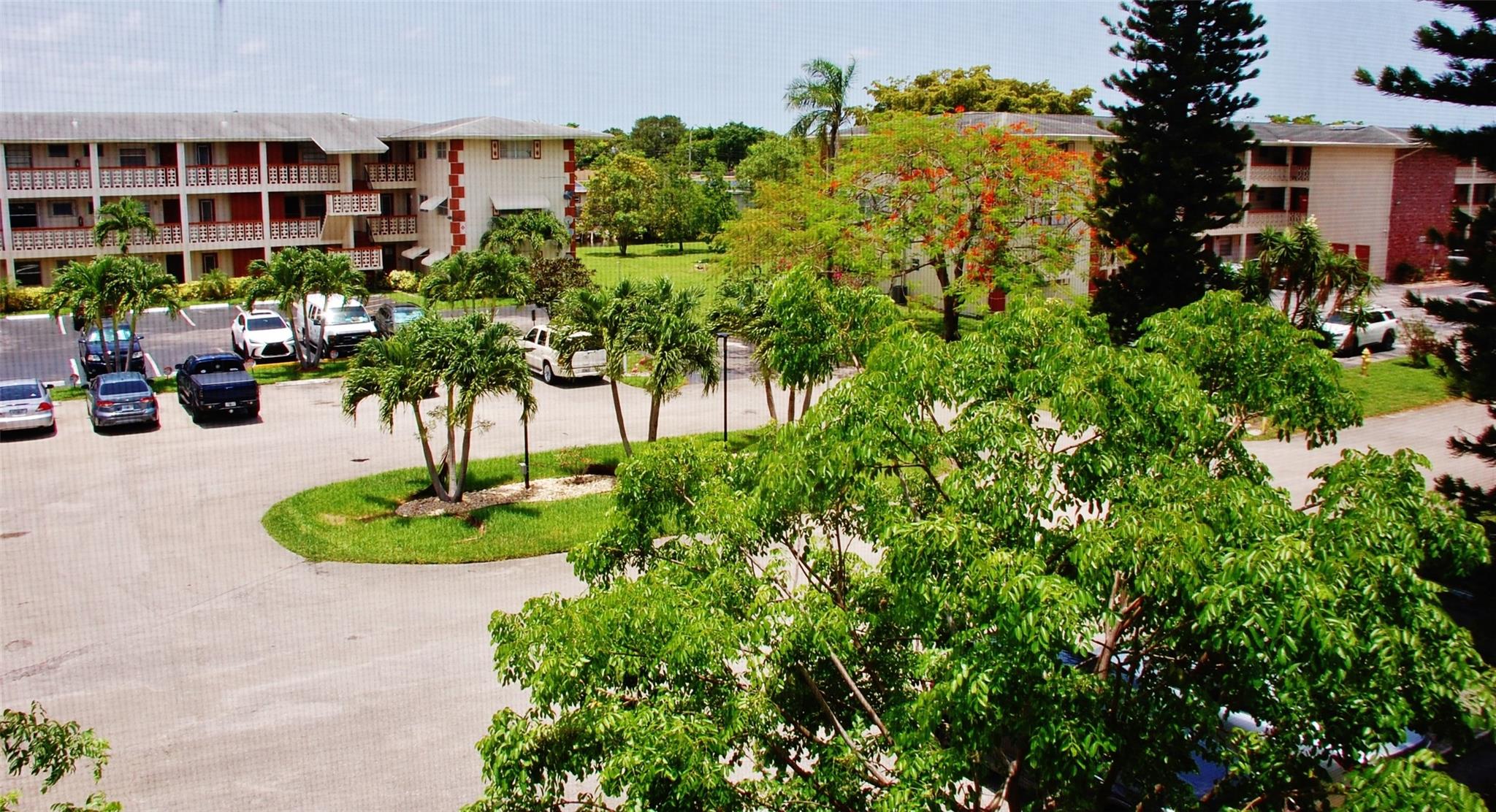 4770 NW 10th Ct #312 Plantation, FL 33313