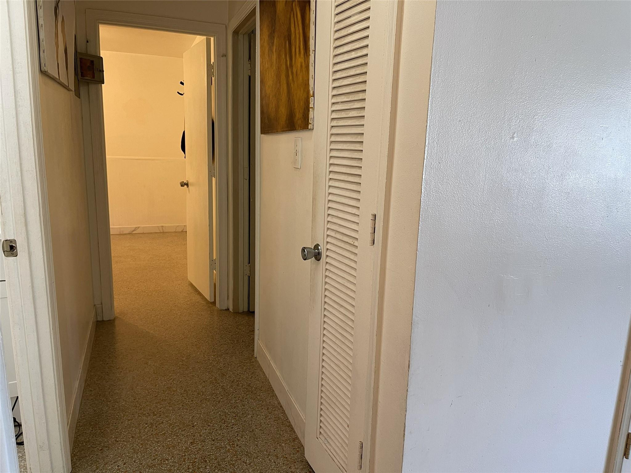 671 NW 38th St Deerfield Beach, FL 33064