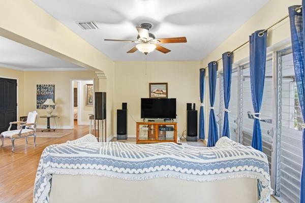 54 NE 103rd St Miami Shores, FL 33138