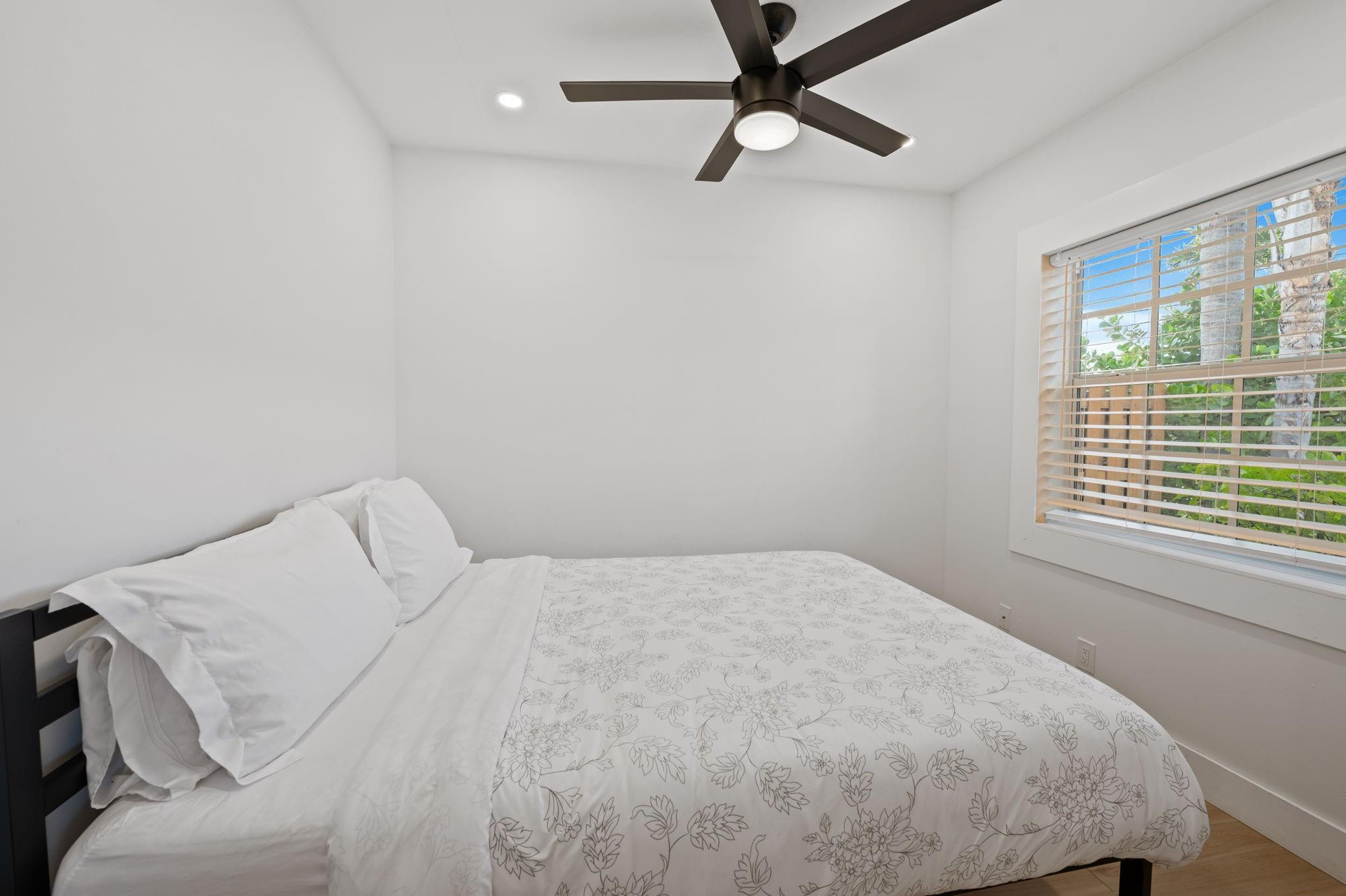 739 NE 17th Fort Lauderdale, FL 33304