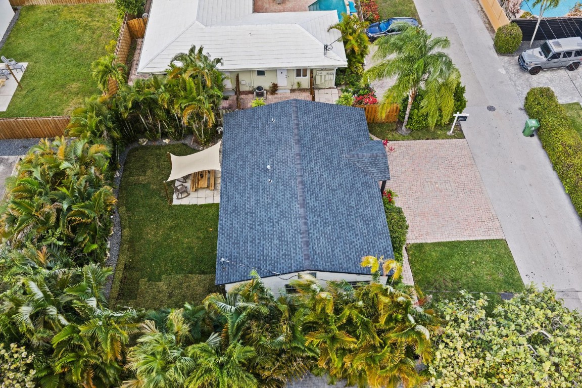 739 NE 17th Fort Lauderdale, FL 33304