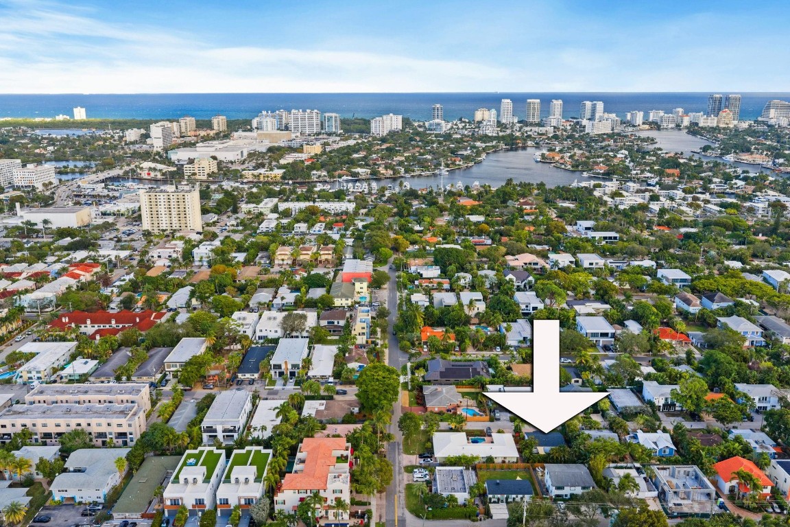 739 NE 17th Fort Lauderdale, FL 33304