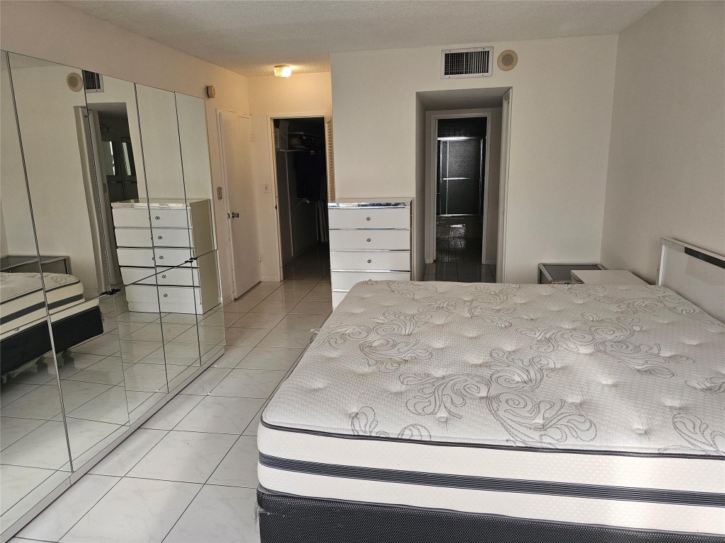 500 Three Iss #213 Hallandale Beach, FL 33009