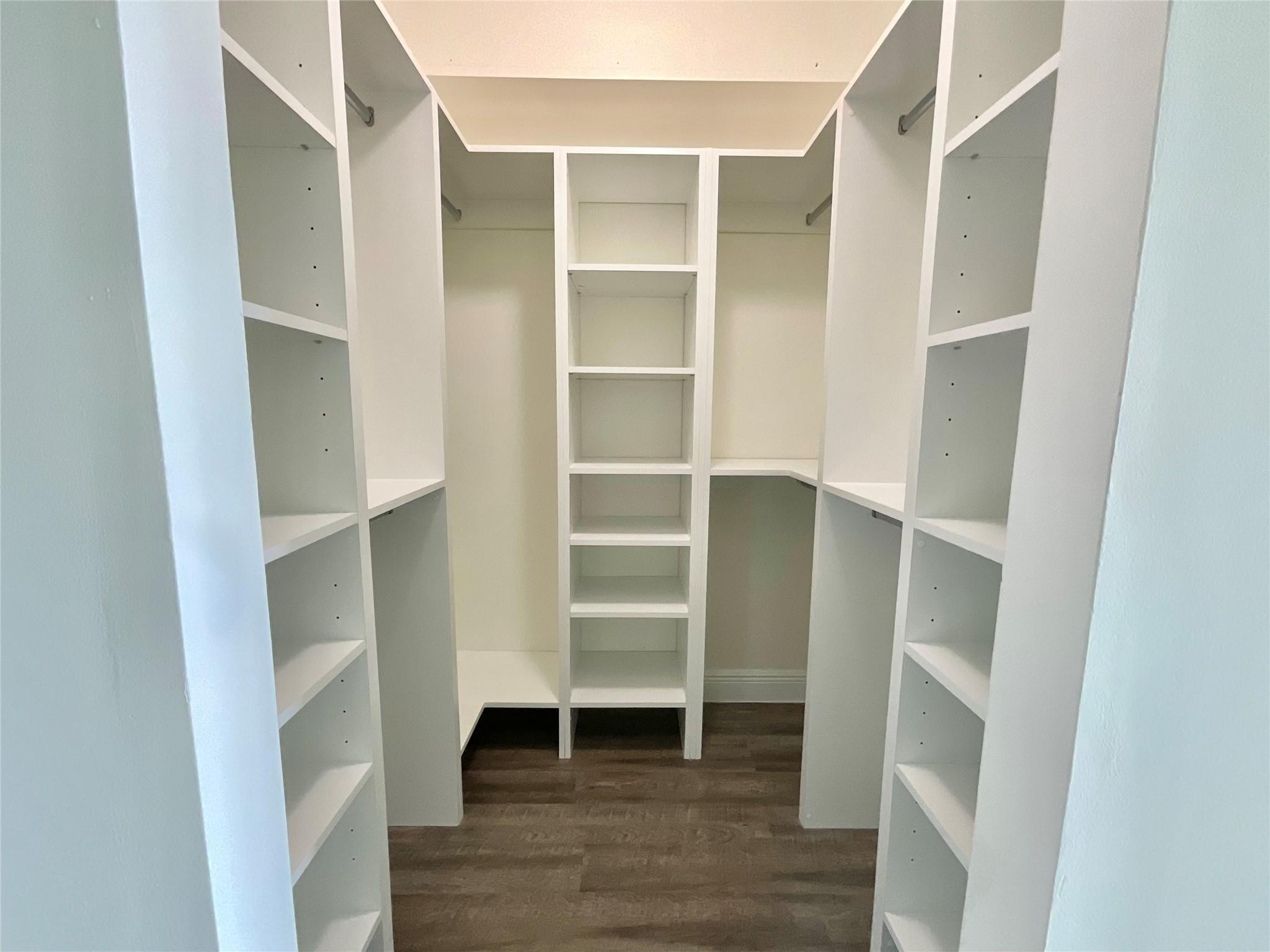 16900 N Bay #03-1011 Sunny Isles Beach, FL 33160