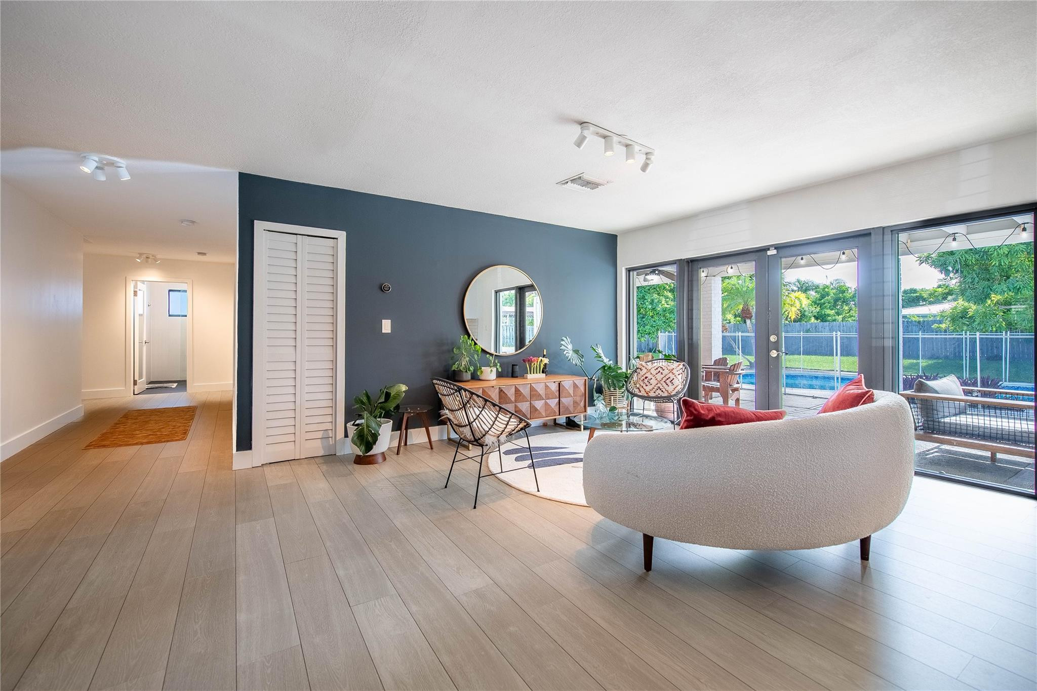 16670 SW 90th Palmetto Bay, FL 33157