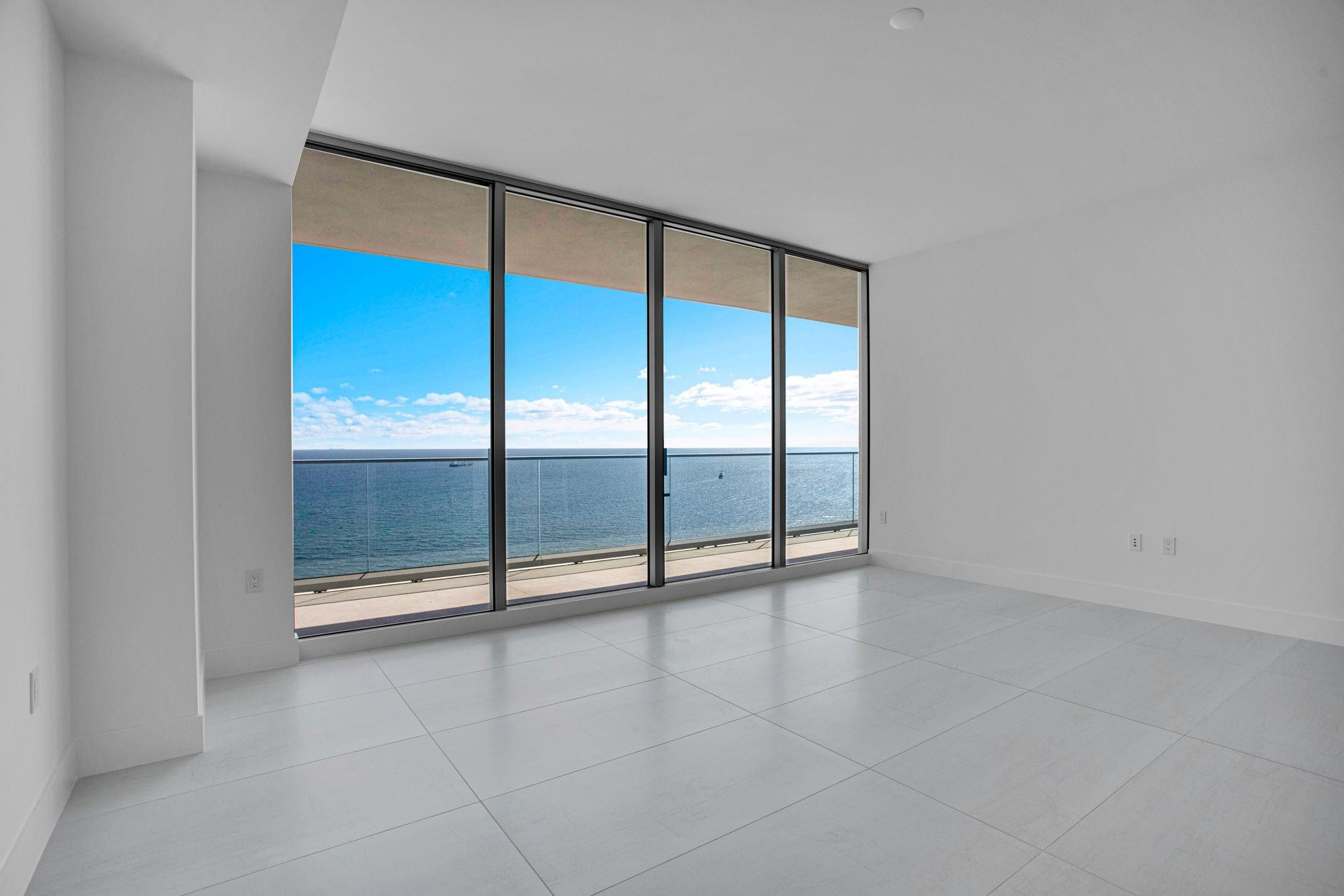 151 N Seabreeze Blv #E-2501 Fort Lauderdale, FL 33304