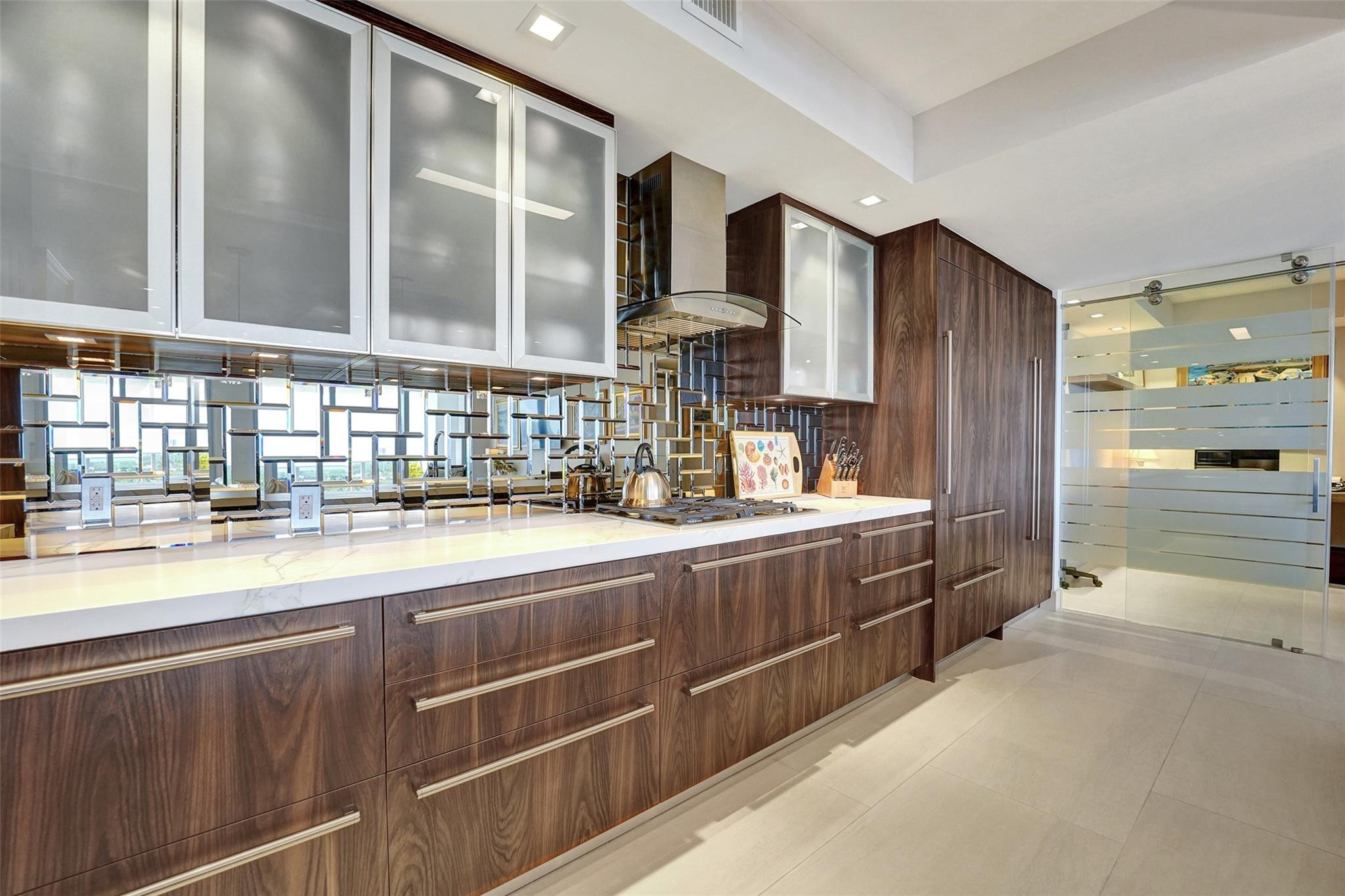 1180 N Federal #1006 Fort Lauderdale, FL 33304