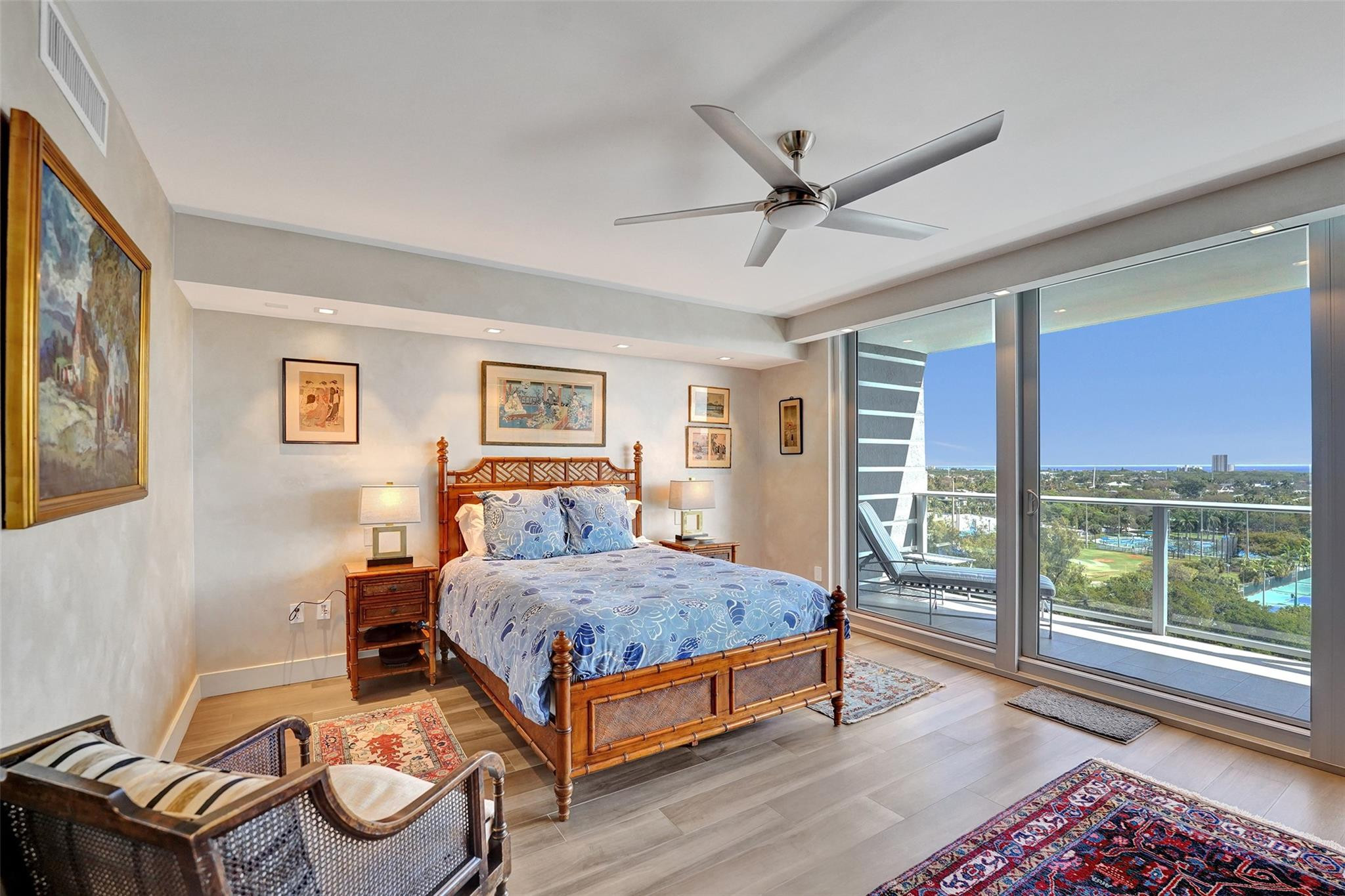 1180 N Federal #1006 Fort Lauderdale, FL 33304