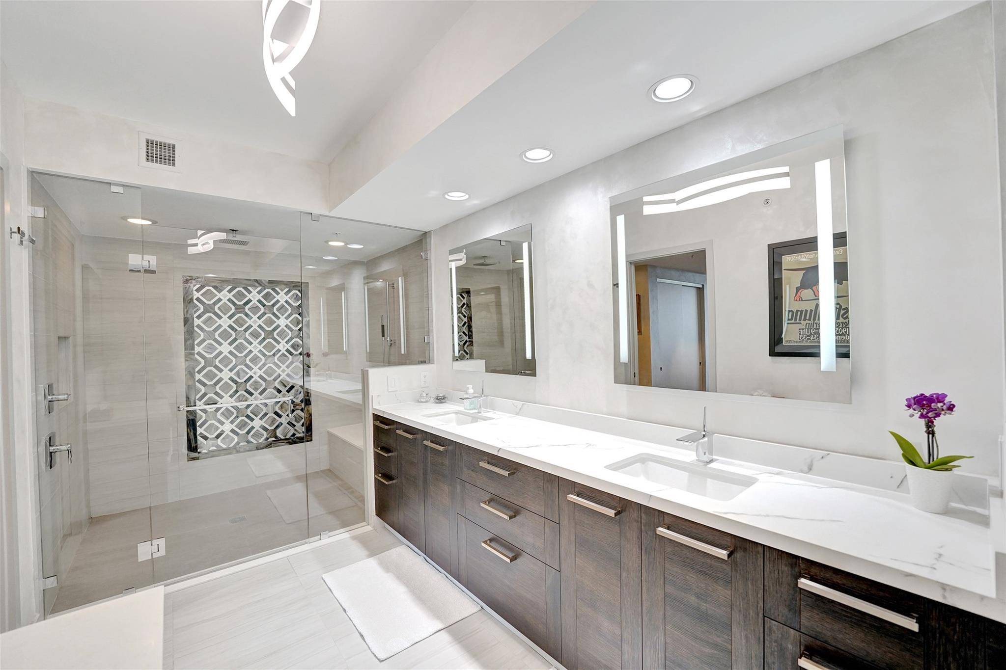 1180 N Federal #1006 Fort Lauderdale, FL 33304