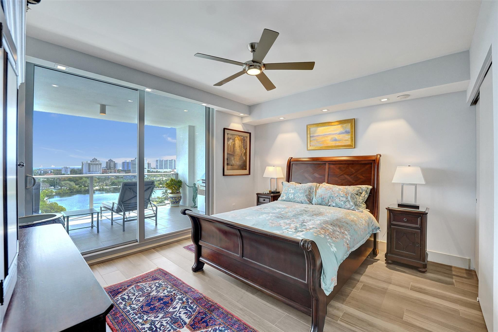 1180 N Federal #1006 Fort Lauderdale, FL 33304