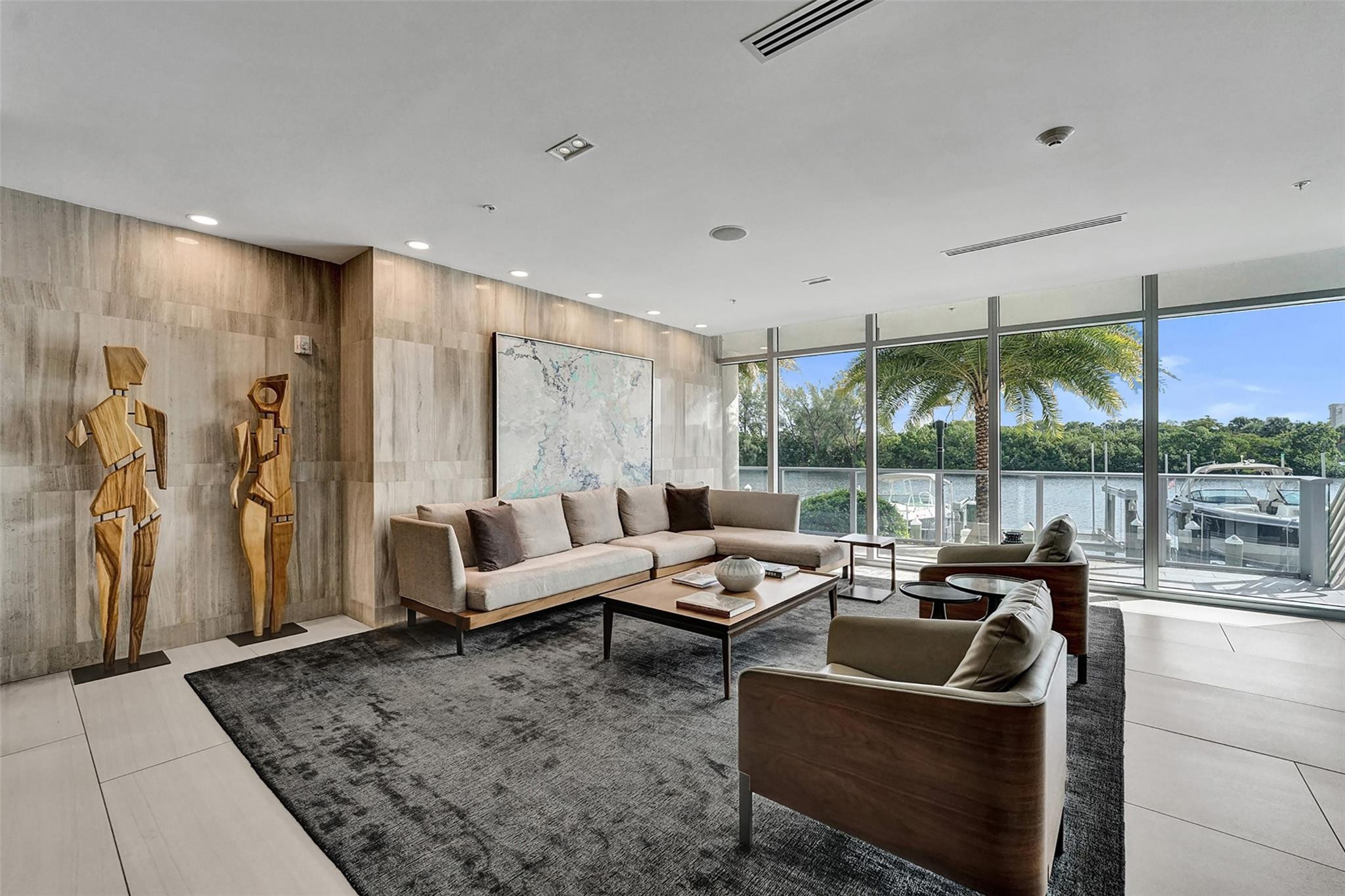 1180 N Federal #1006 Fort Lauderdale, FL 33304