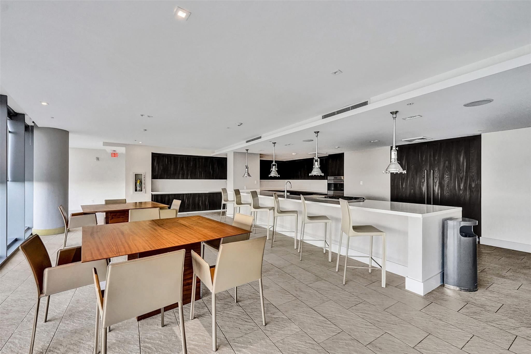 1180 N Federal #1006 Fort Lauderdale, FL 33304