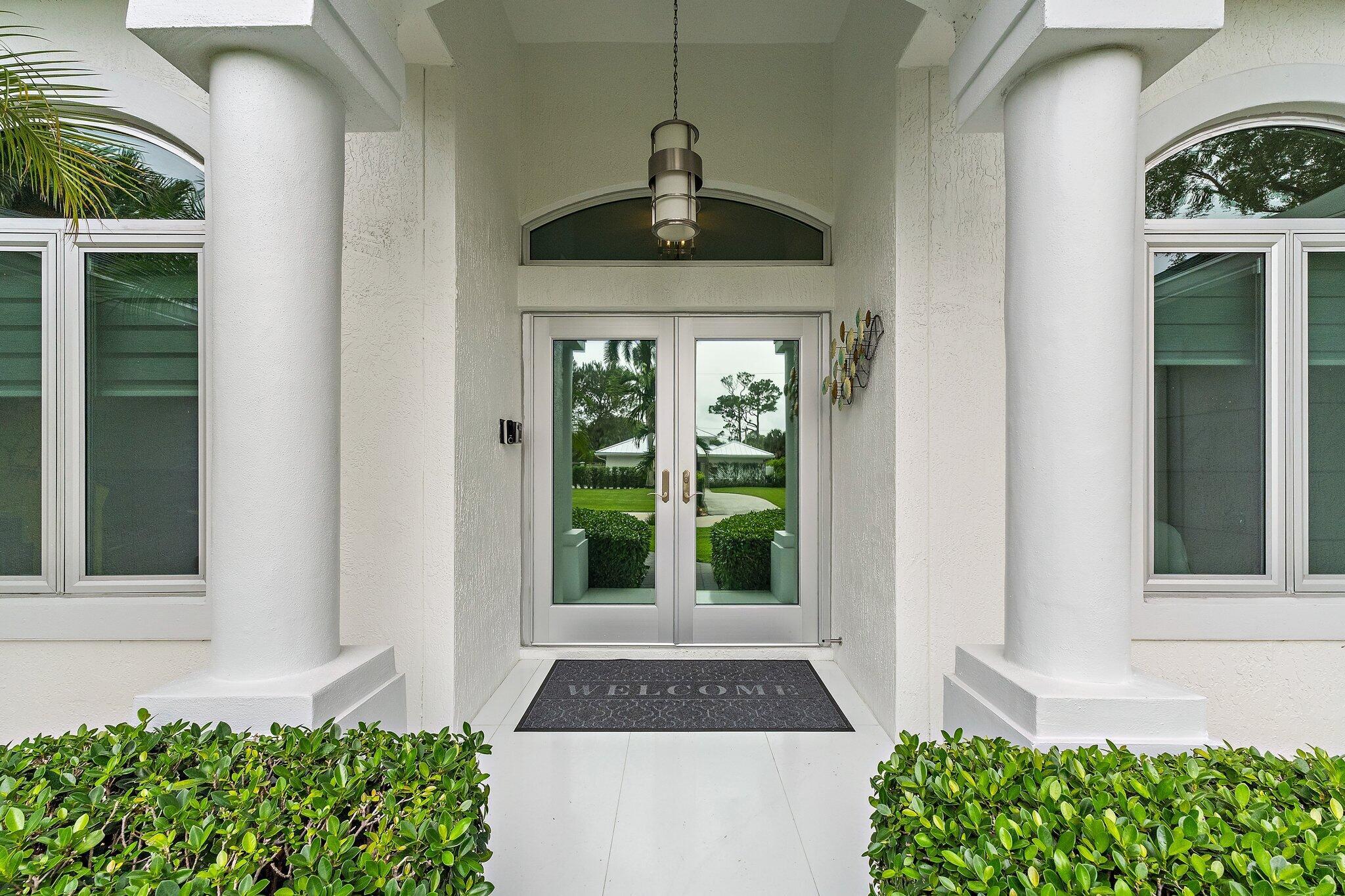 14019 N Miller Dr Palm Beach Gardens, FL 33410