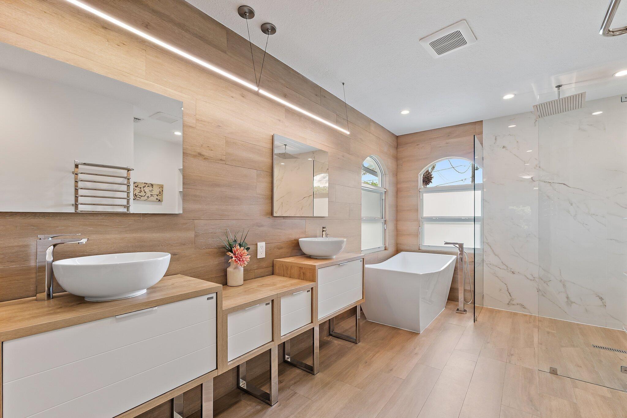 14019 N Miller Dr Palm Beach Gardens, FL 33410