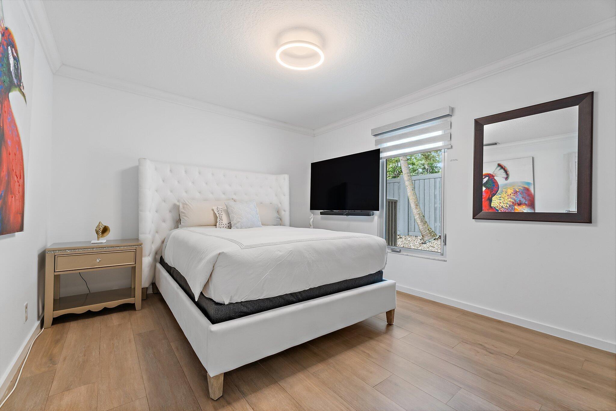 14019 N Miller Dr Palm Beach Gardens, FL 33410