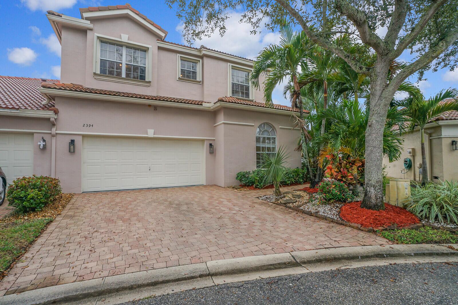 2394 Kemps Bay