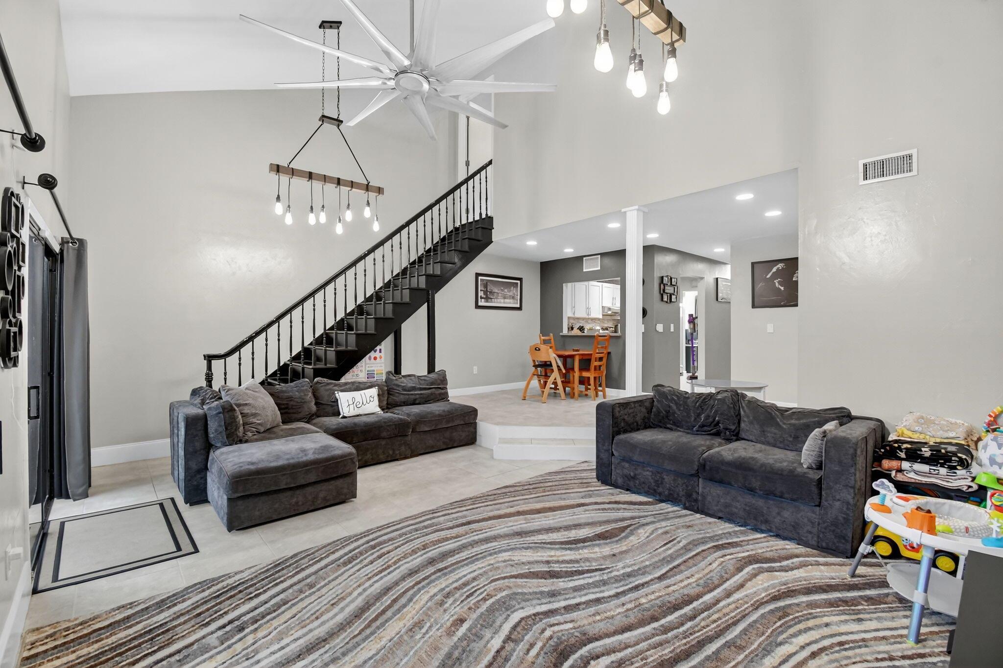 4169 S Pine Is Rd,Davie, FL 33328