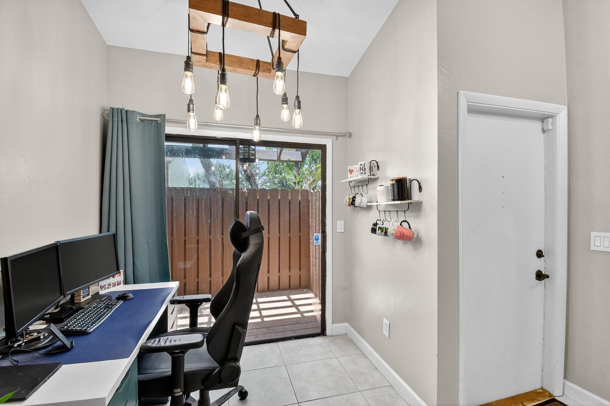 4169 S Pine Is Rd,Davie, FL 33328