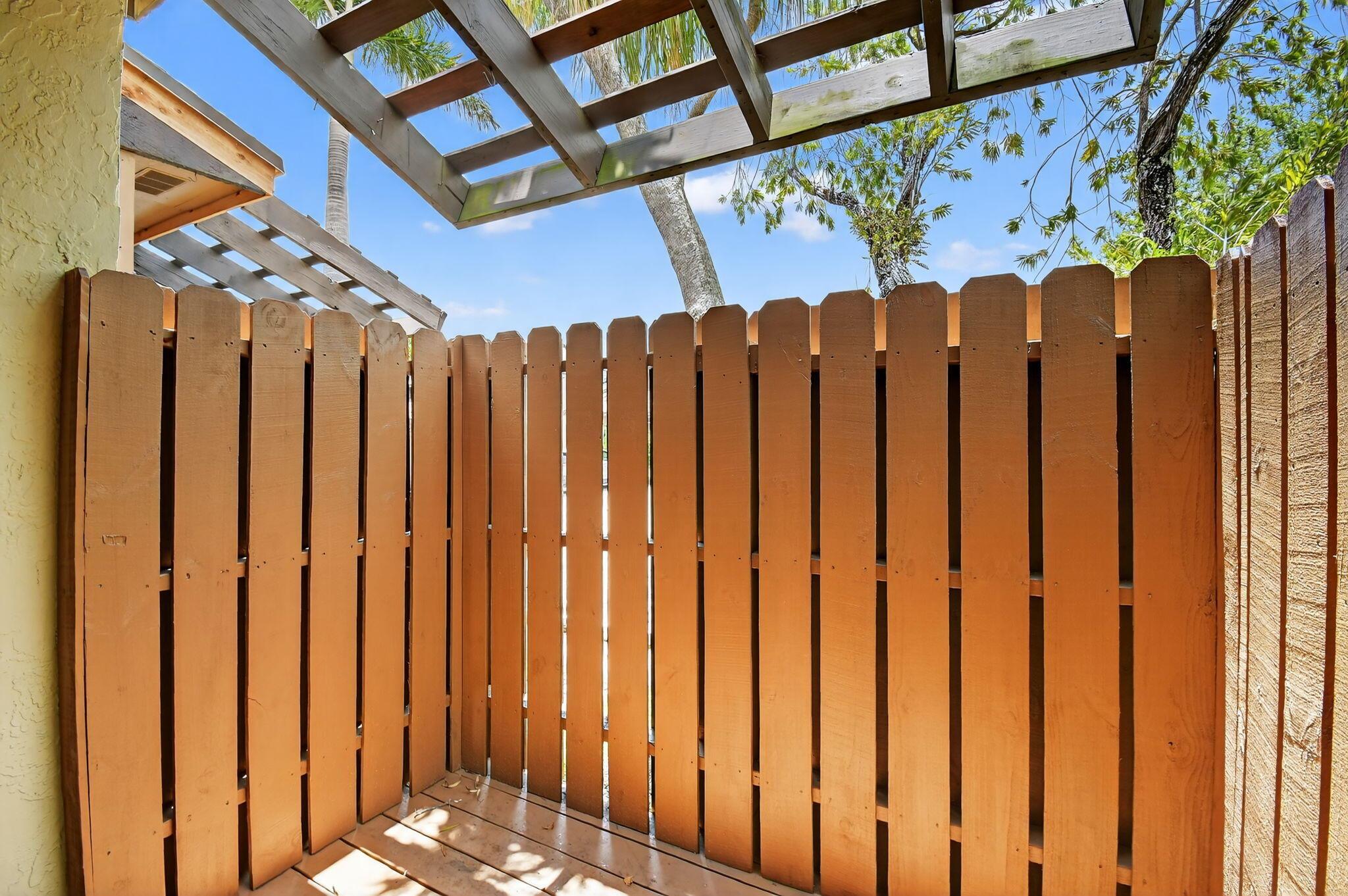 4169 S Pine Is Rd,Davie, FL 33328