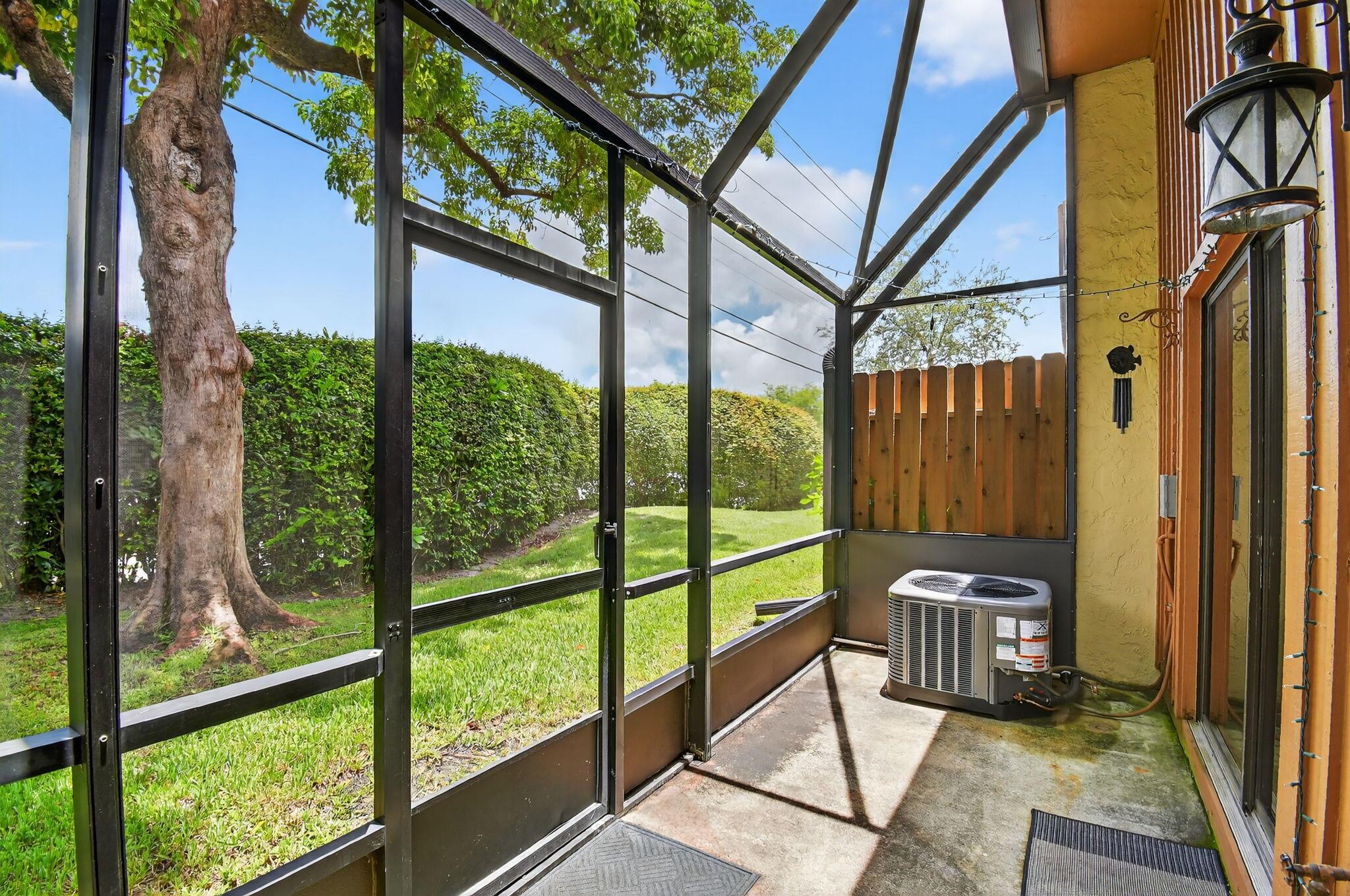 4169 S Pine Is Rd,Davie, FL 33328