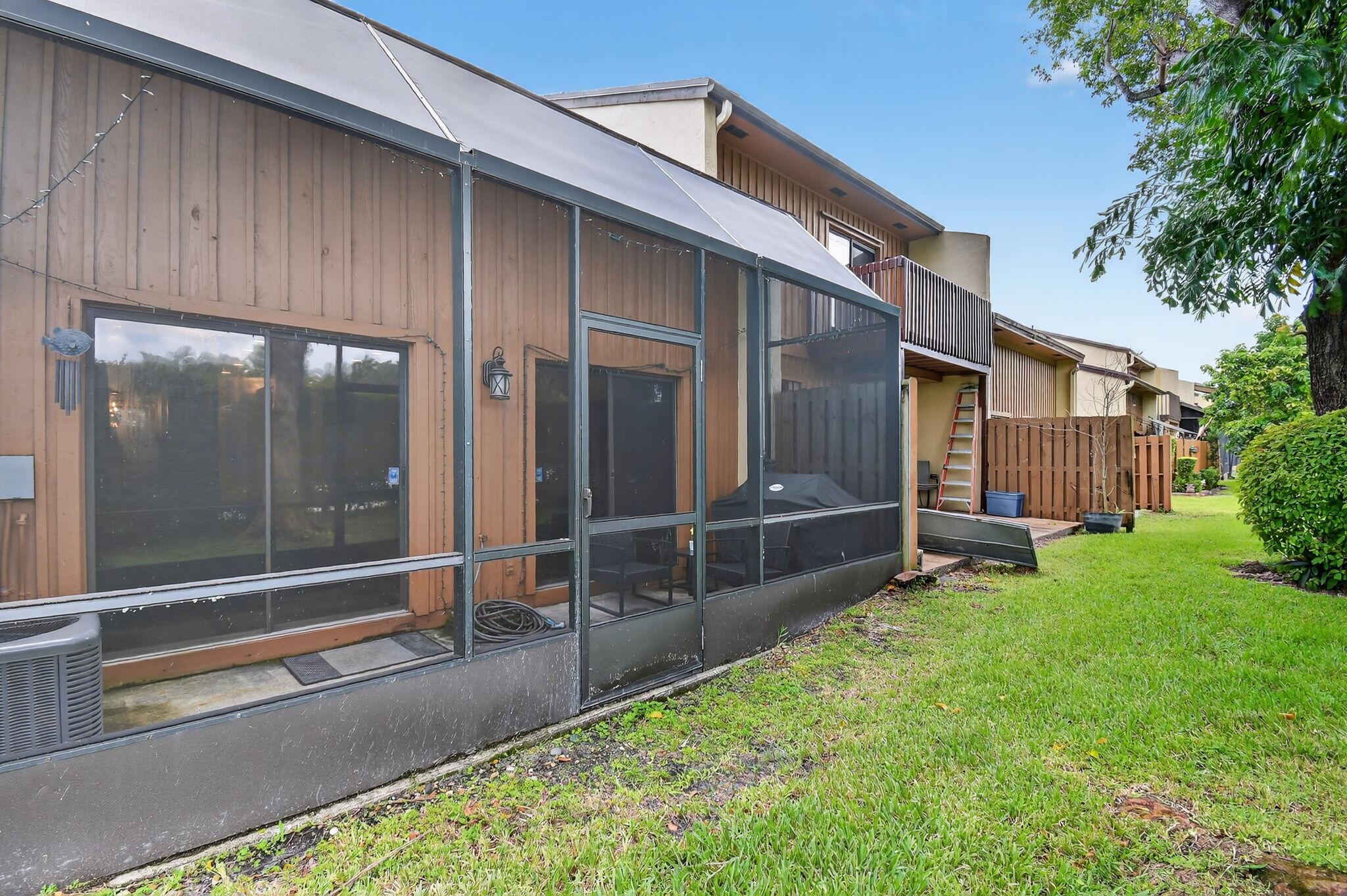 4169 S Pine Is Rd,Davie, FL 33328