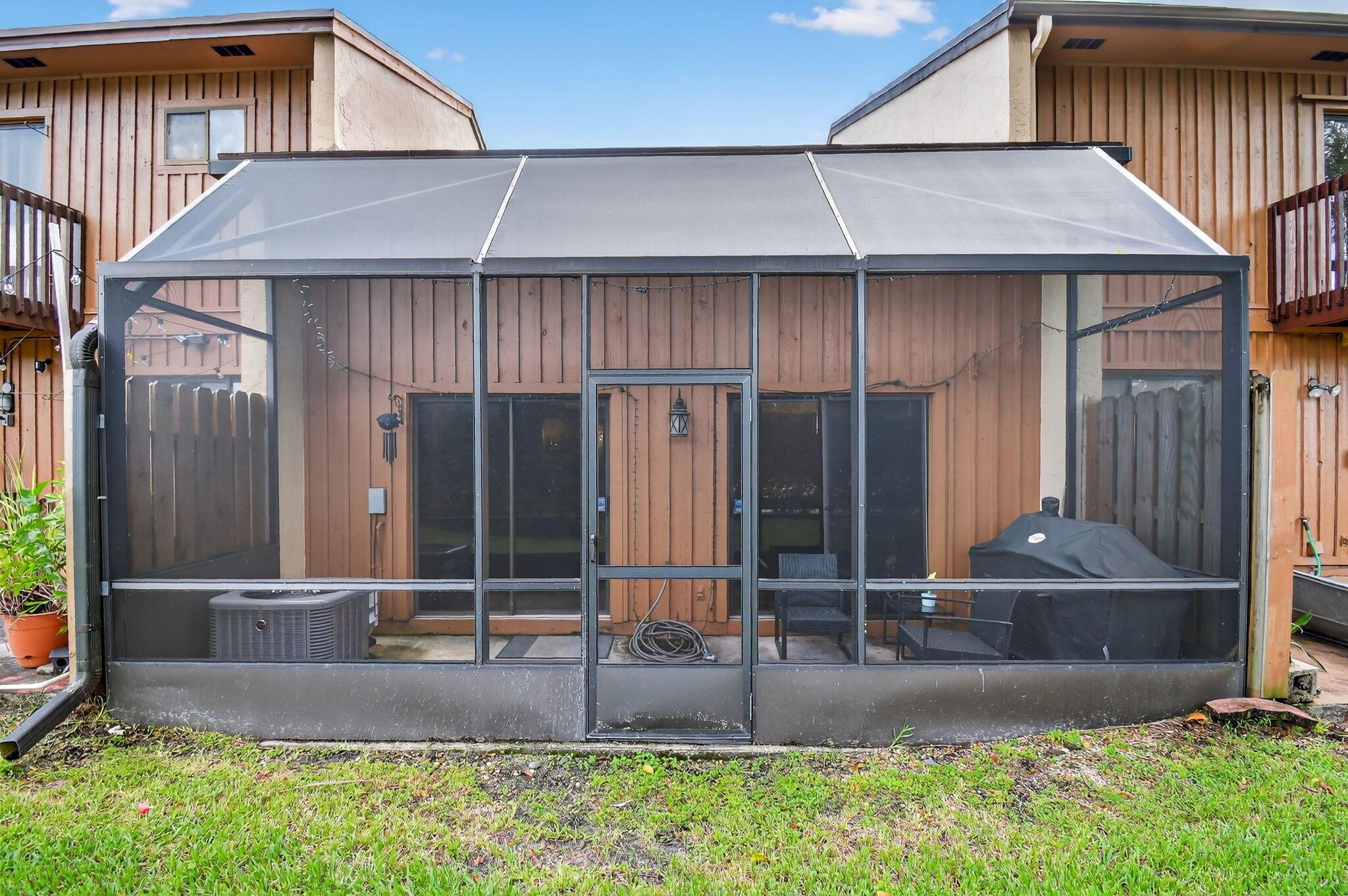 4169 S Pine Is Rd,Davie, FL 33328