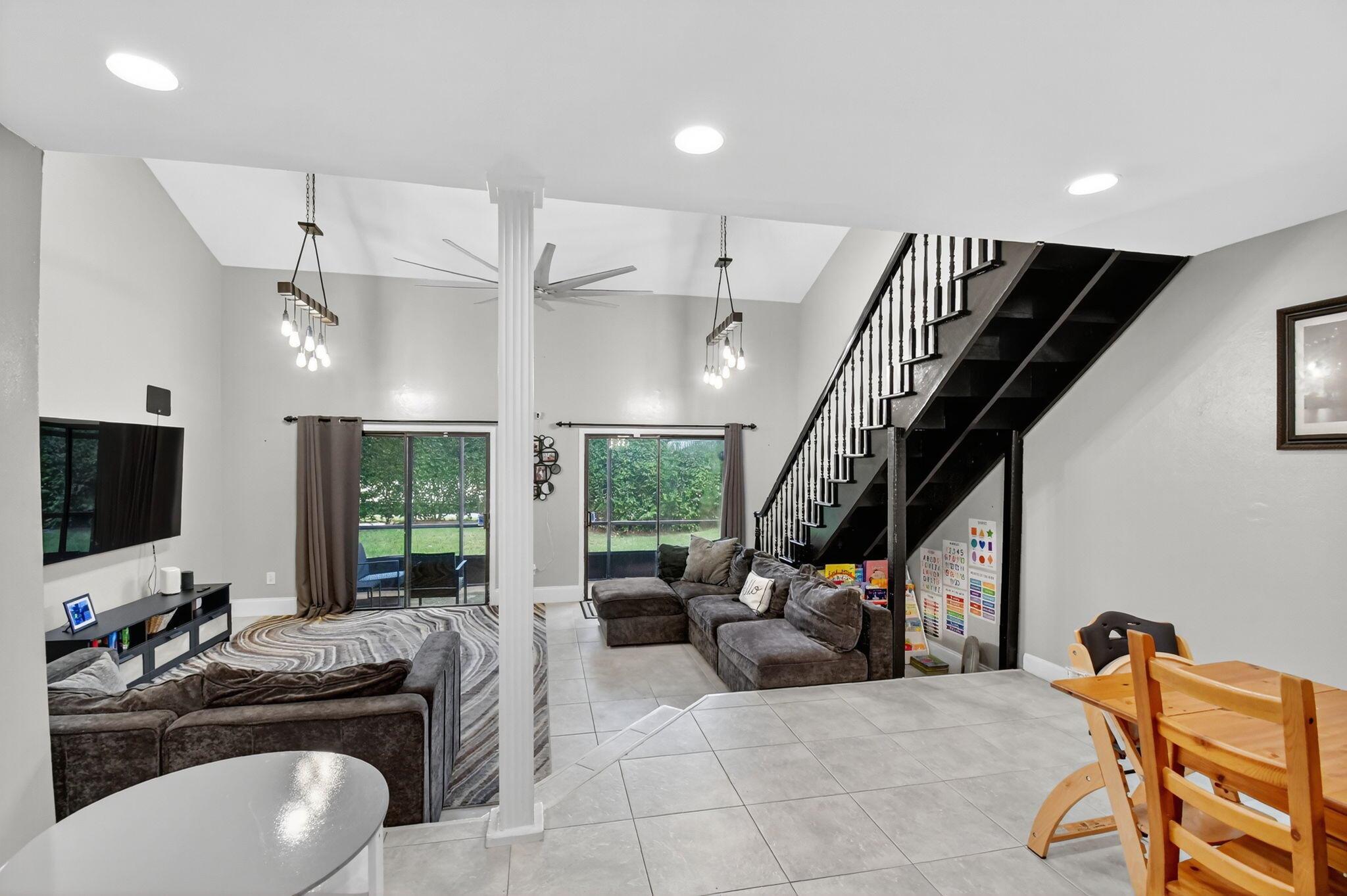 4169 S Pine Is Rd,Davie, FL 33328