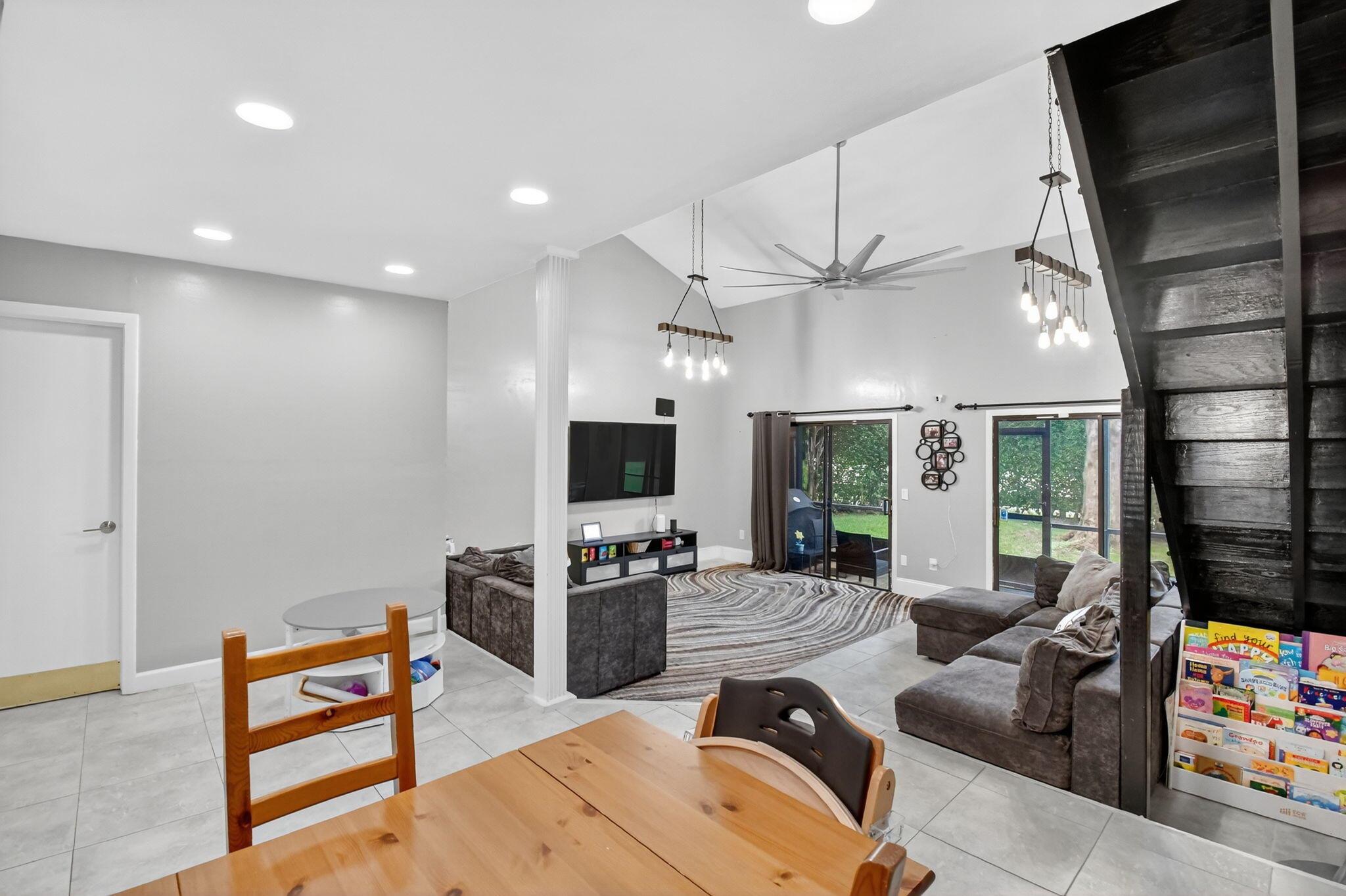 4169 S Pine Is Rd,Davie, FL 33328