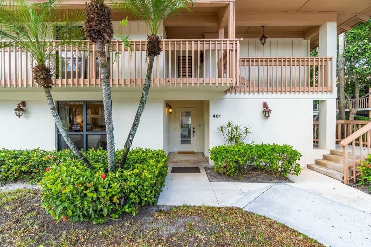 401 Brackenwood Ln