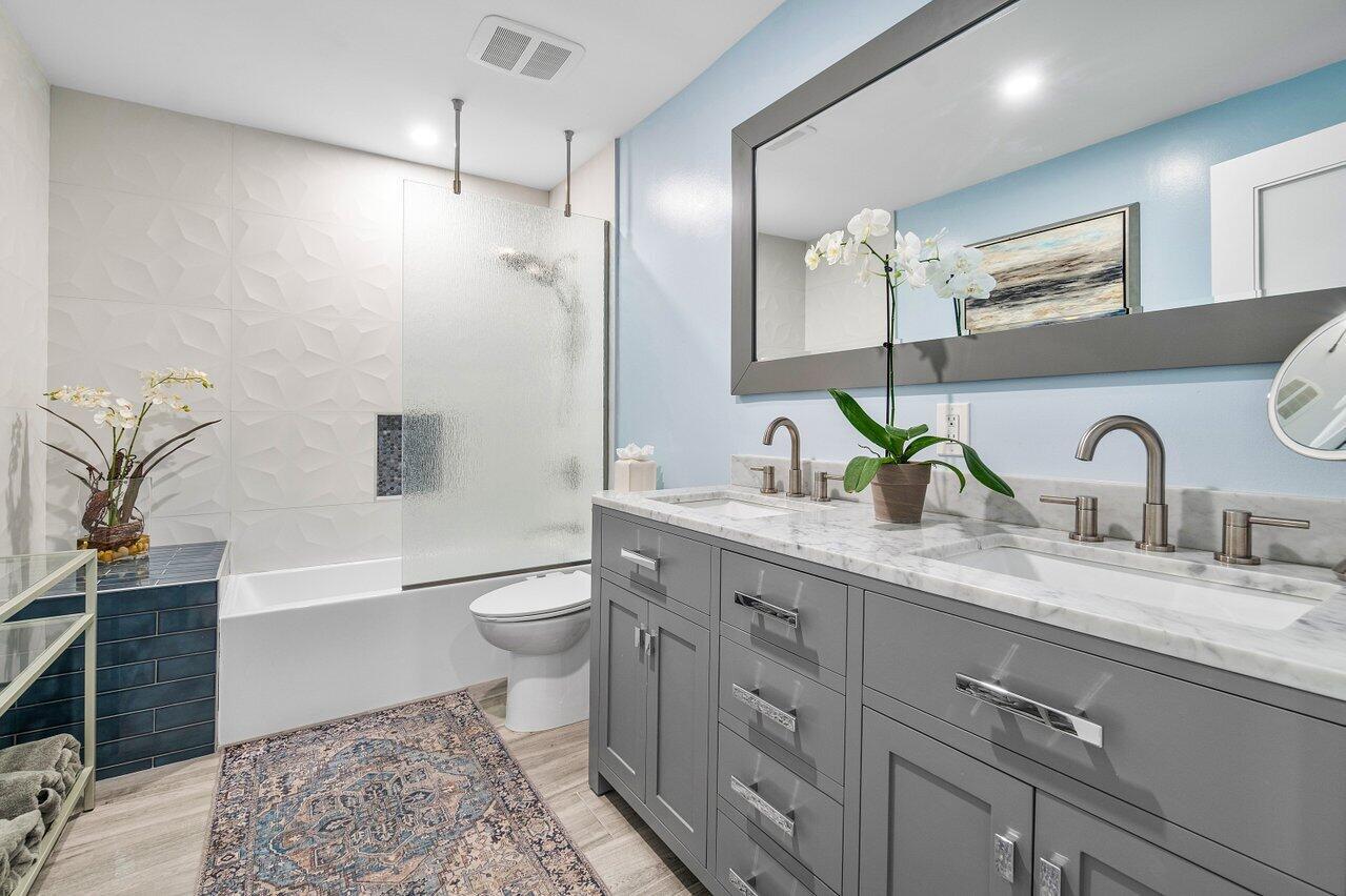 822 SW 33rd Pl Boynton Beach, FL 33435