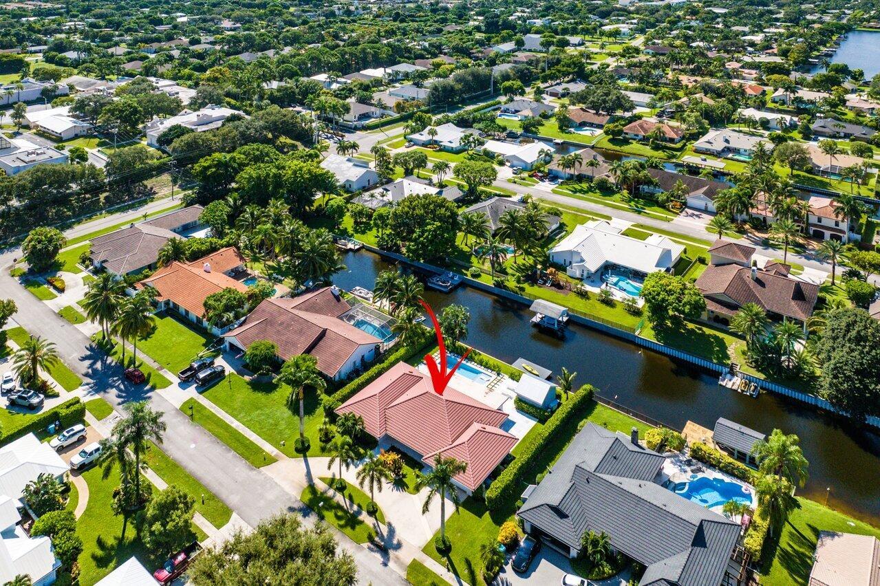 822 SW 33rd Pl Boynton Beach, FL 33435