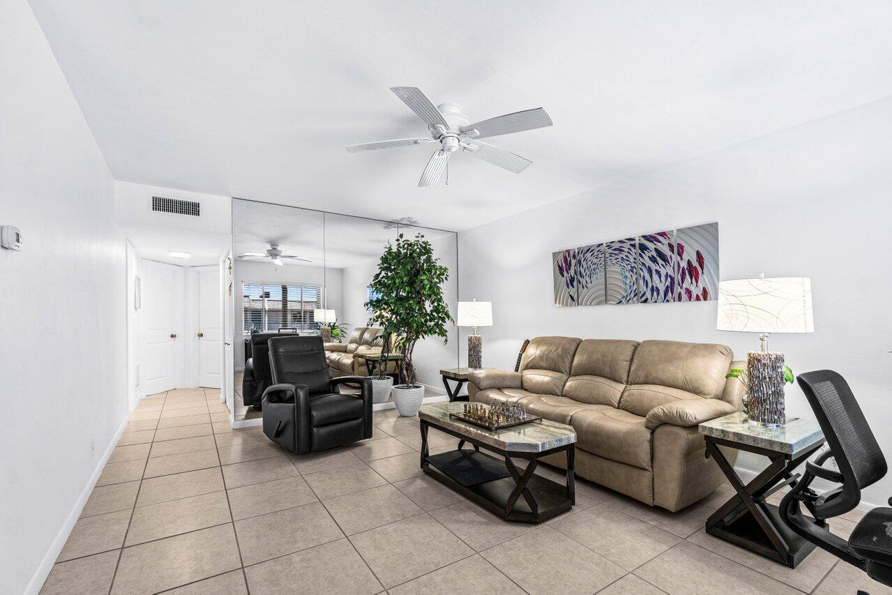 3240 Lake Osborne Dr #205