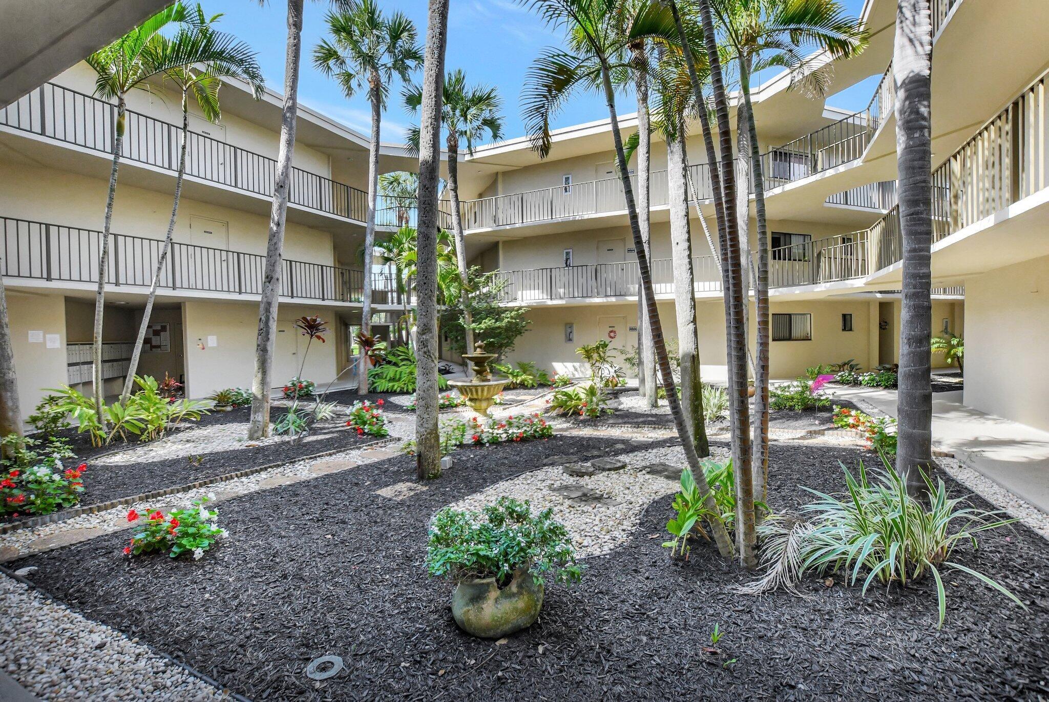 5340 Las Verdes Cir #208