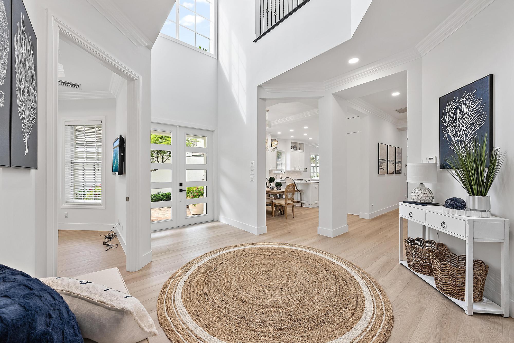 17065 Bay St Jupiter, FL 33477