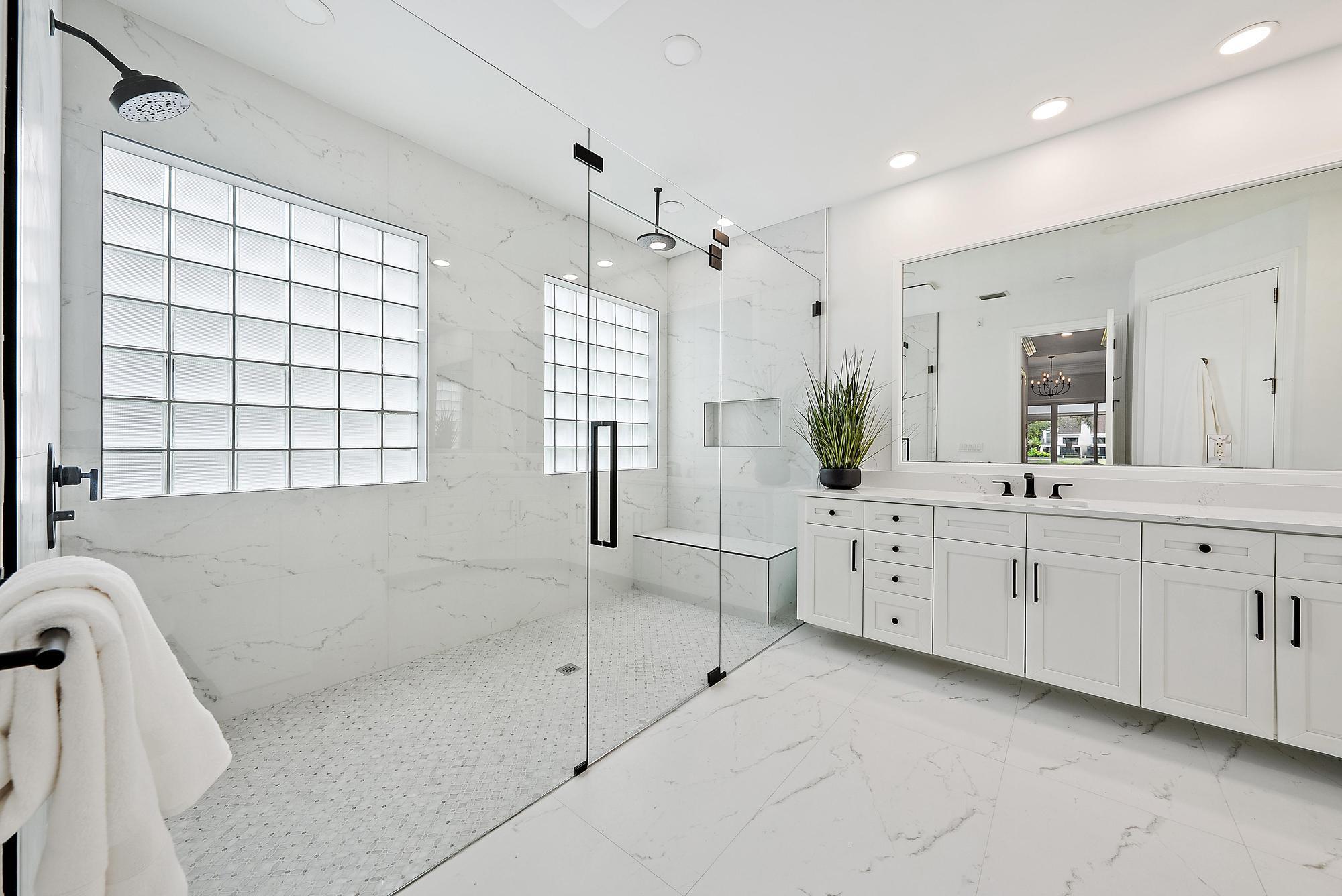 17065 Bay St Jupiter, FL 33477