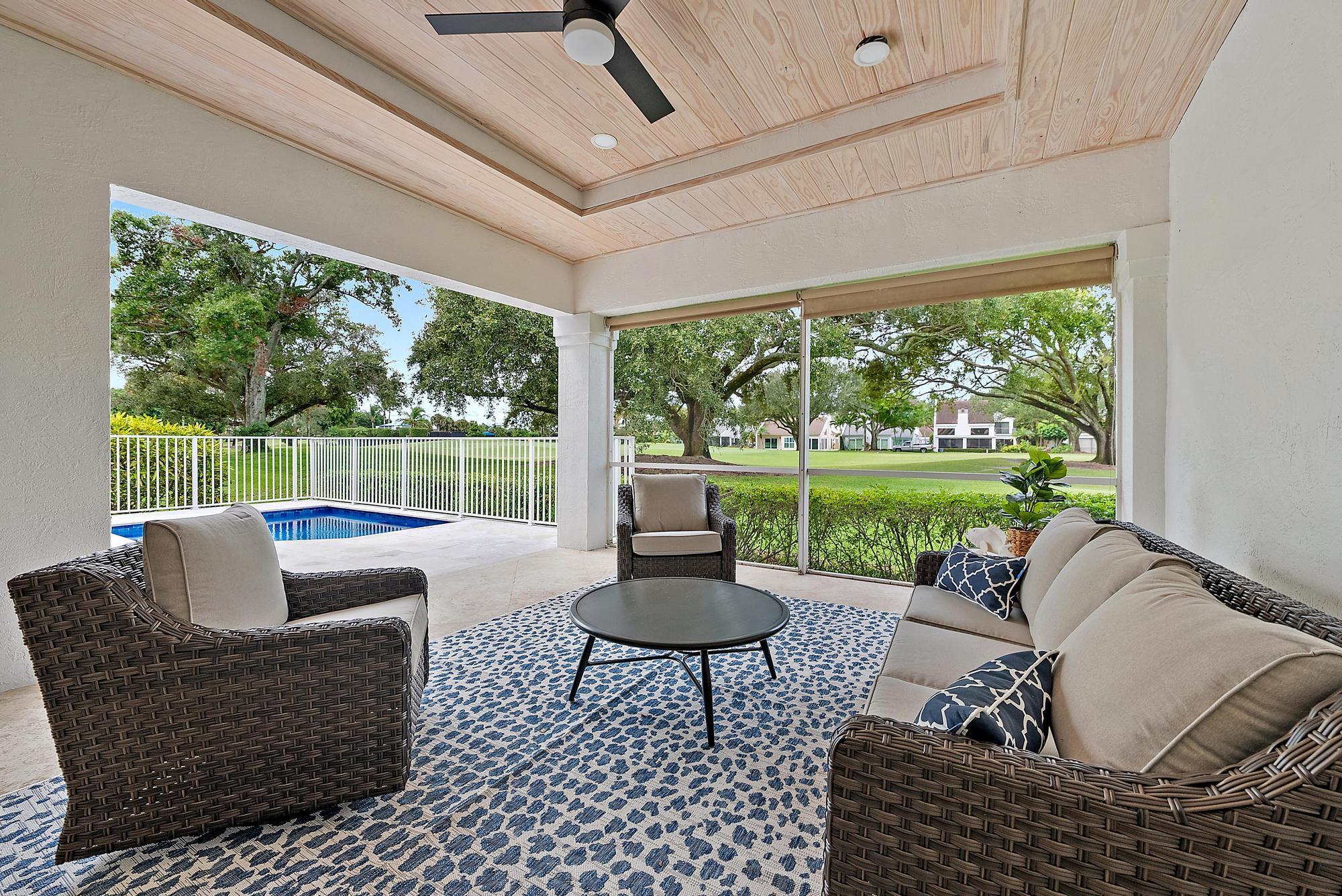 17065 Bay St Jupiter, FL 33477