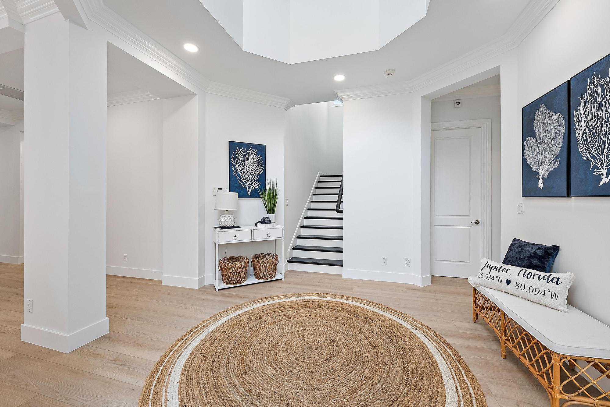 17065 Bay St Jupiter, FL 33477