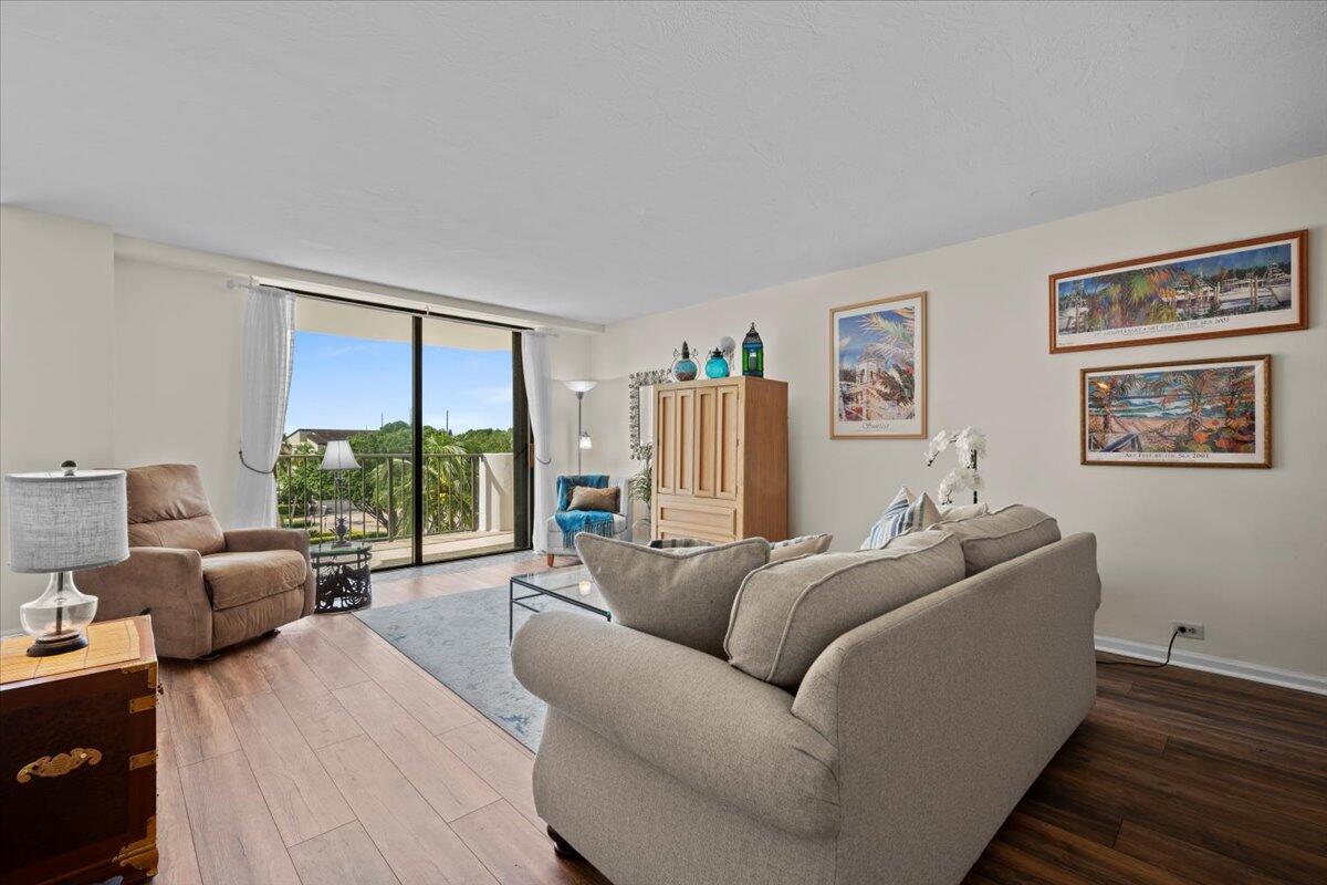 1200 Marine Way #304,North Palm Beach, FL 33408