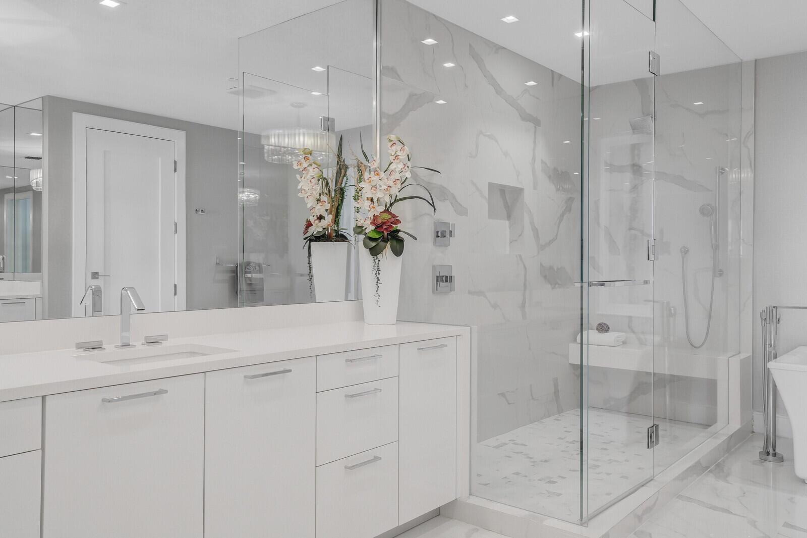 3730 N Ocean Dr #18 A Singer Island, FL 33404