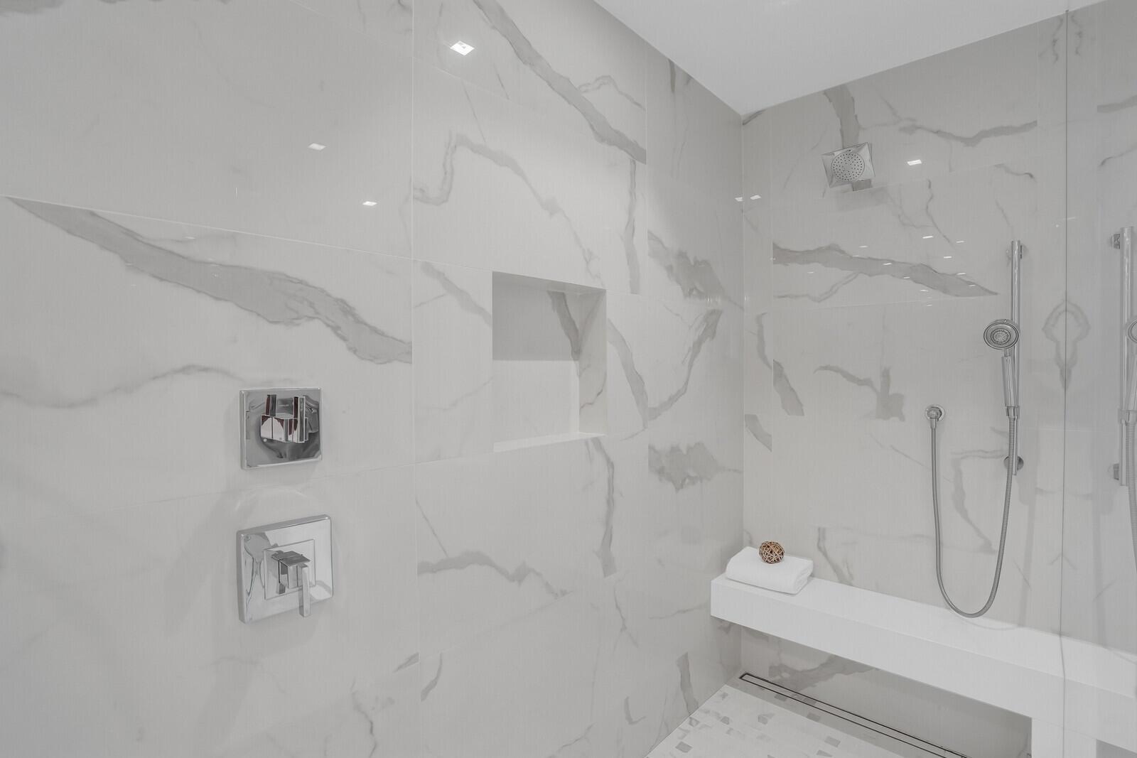 3730 N Ocean Dr #18 A Singer Island, FL 33404