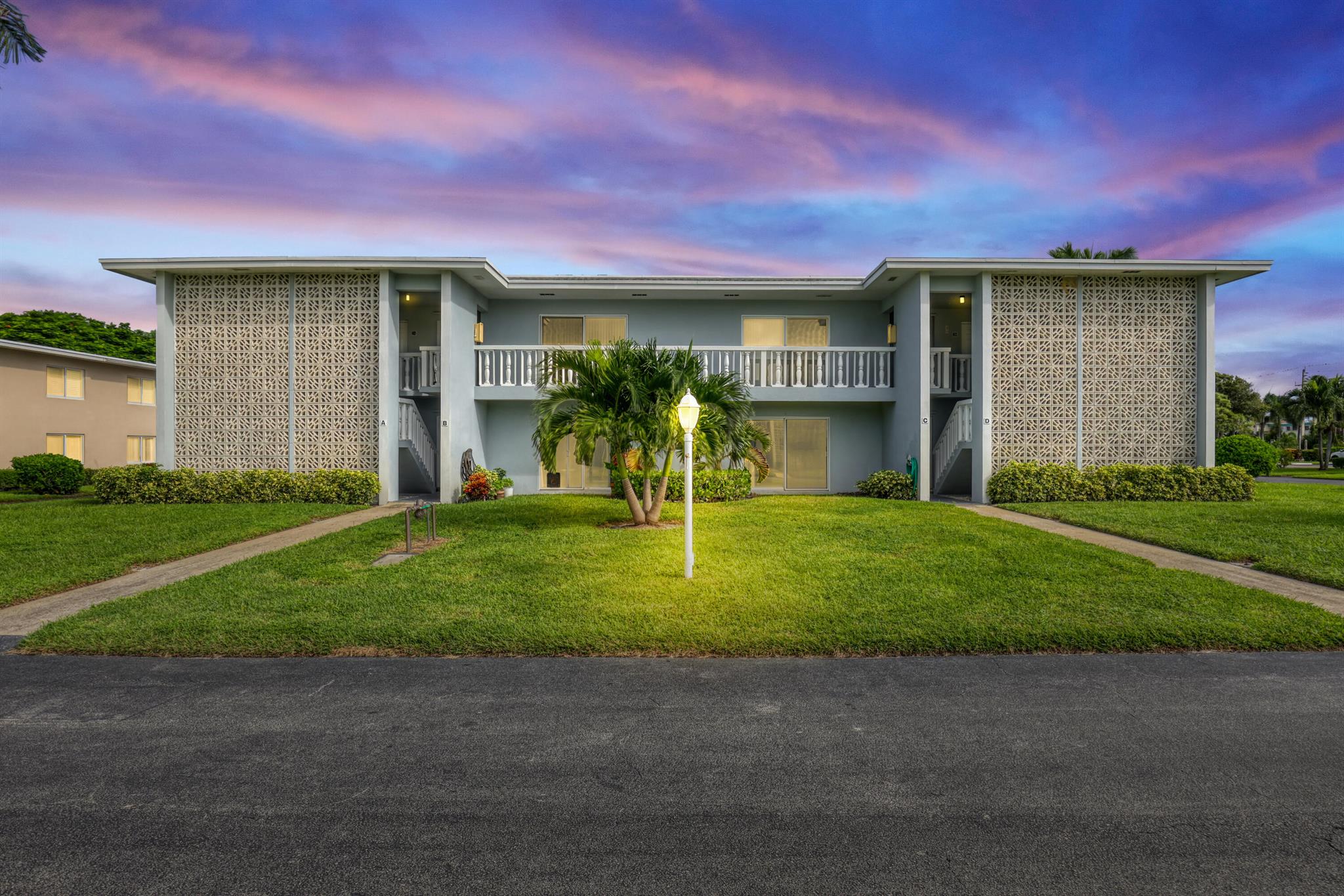 205 Main Blvd #1c