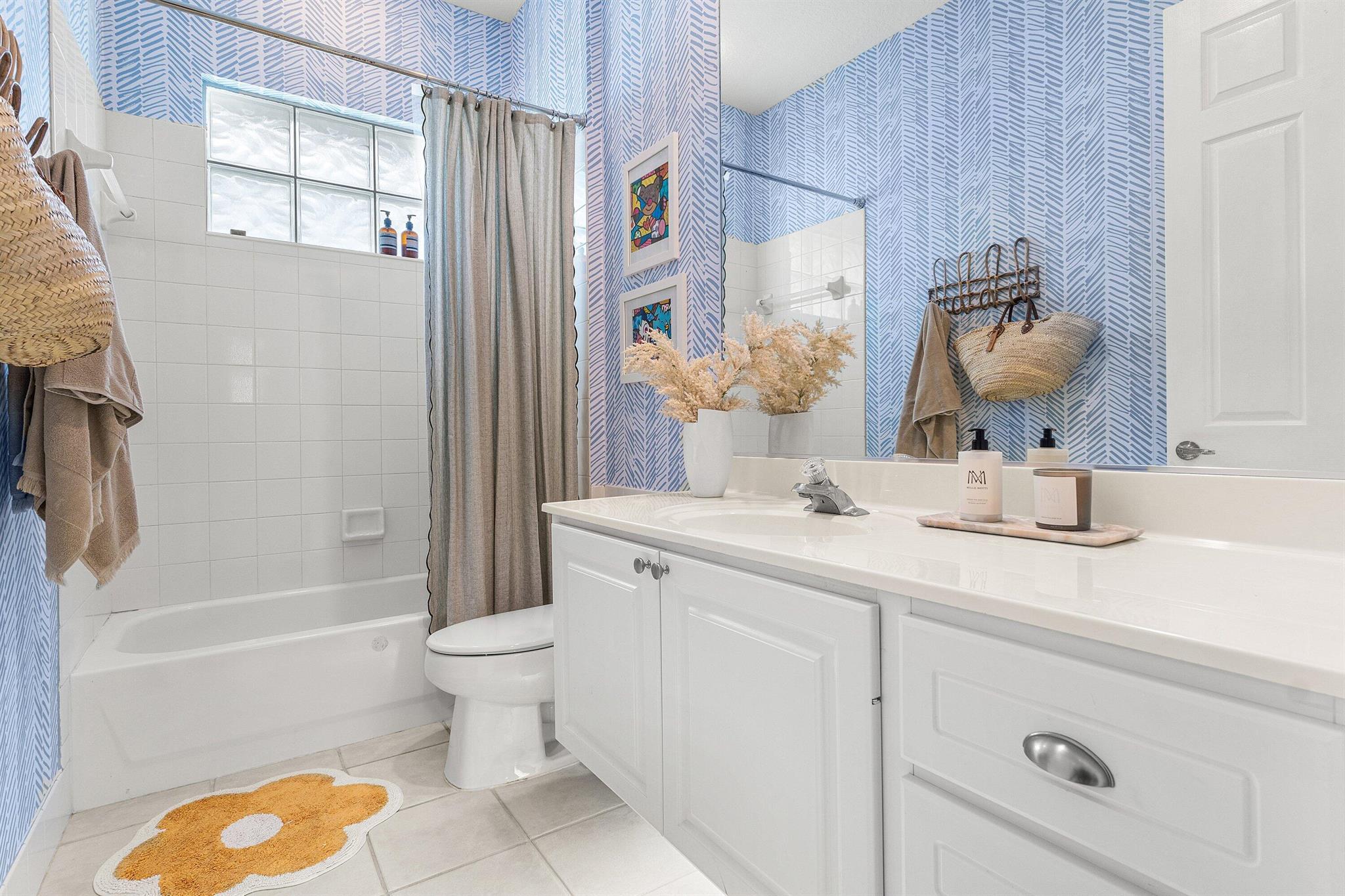 219 New Hvn Blvd Jupiter, FL 33458