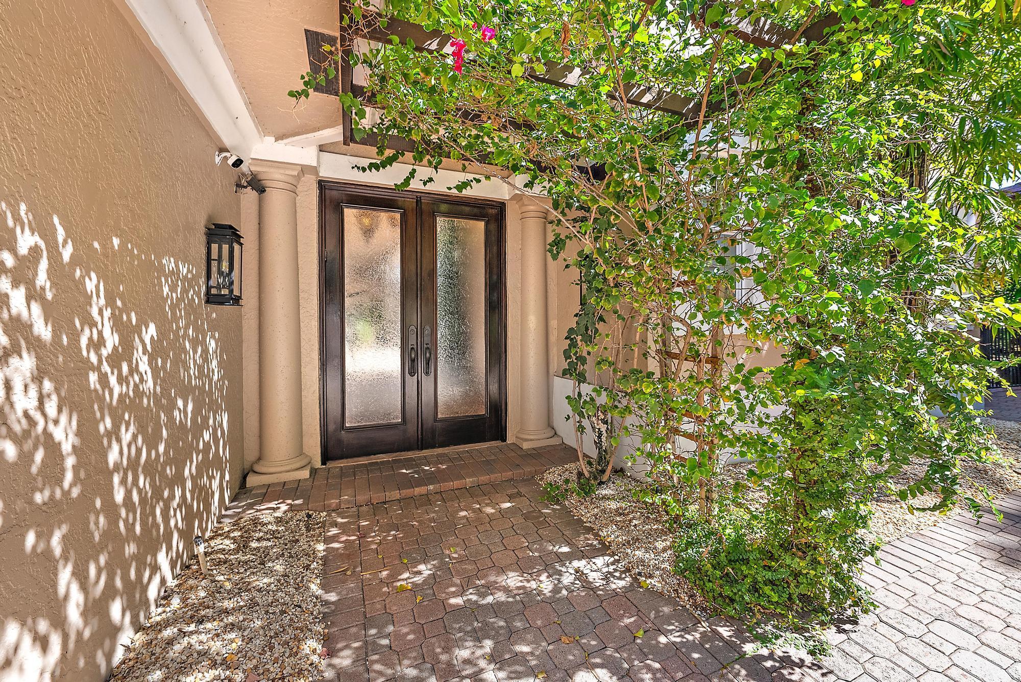 404 Mariner Dr Jupiter, FL 33477