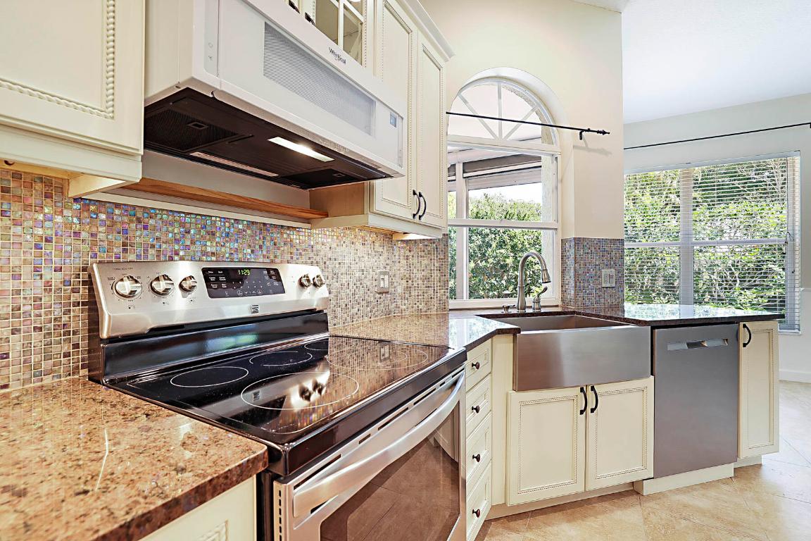 227 Shorewood Way Jupiter, FL 33458