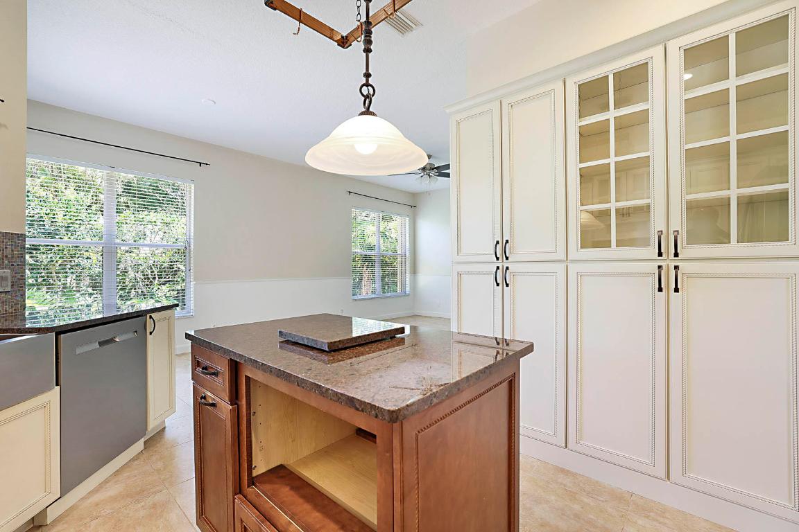 227 Shorewood Way Jupiter, FL 33458