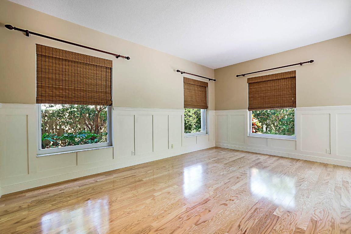 227 Shorewood Way Jupiter, FL 33458