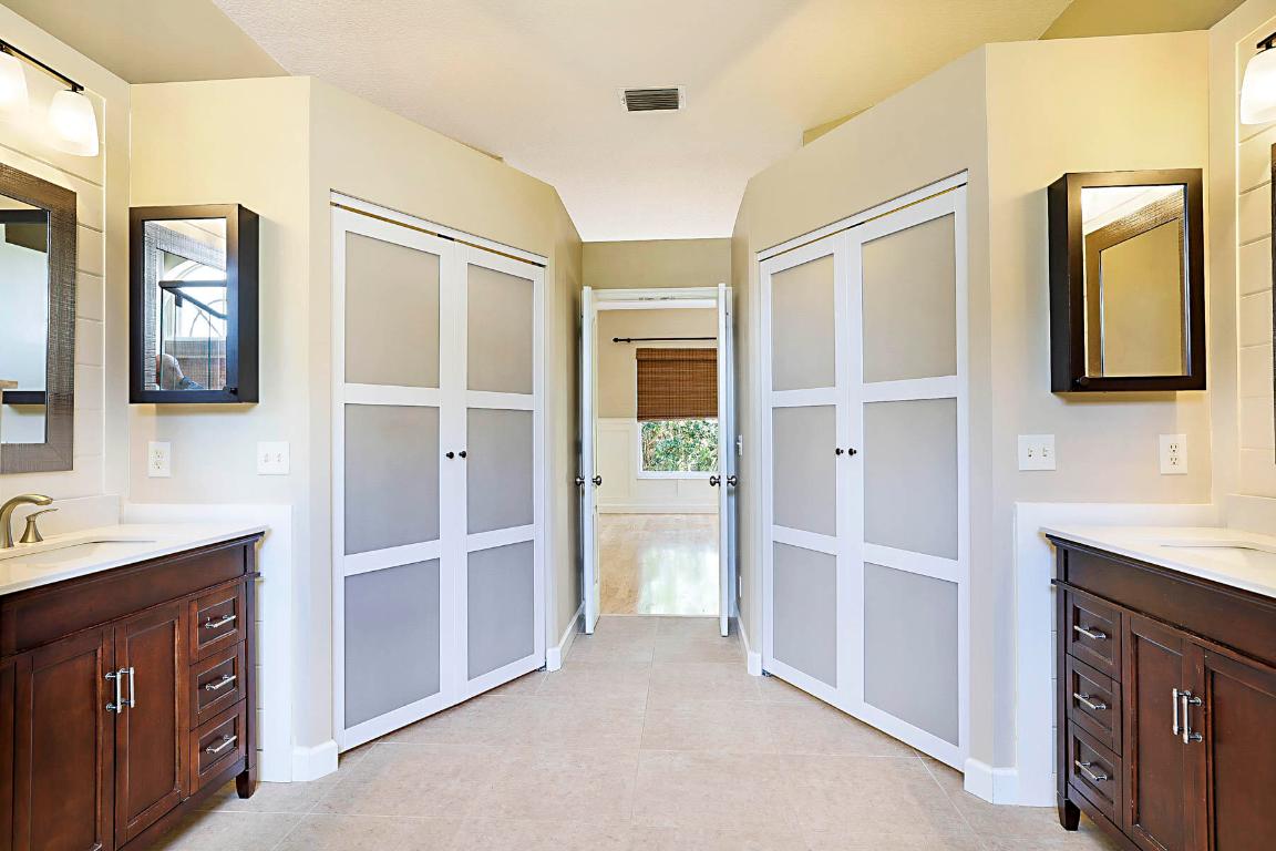 227 Shorewood Way Jupiter, FL 33458