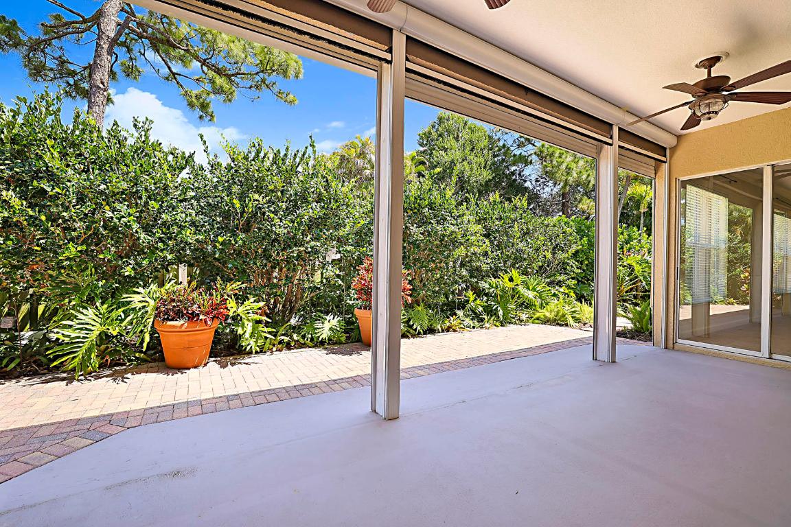 227 Shorewood Way Jupiter, FL 33458